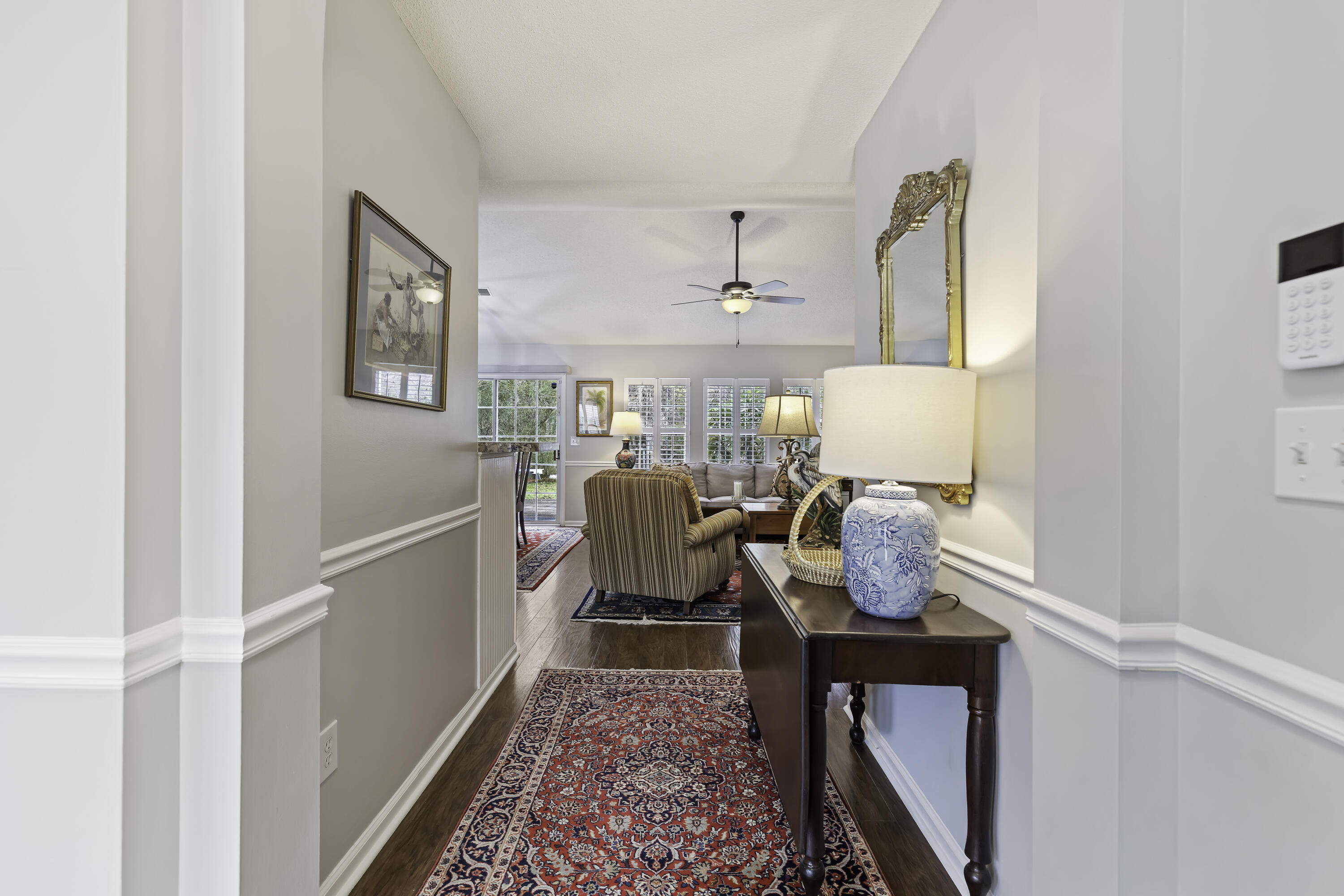 410 Manorwood Lane