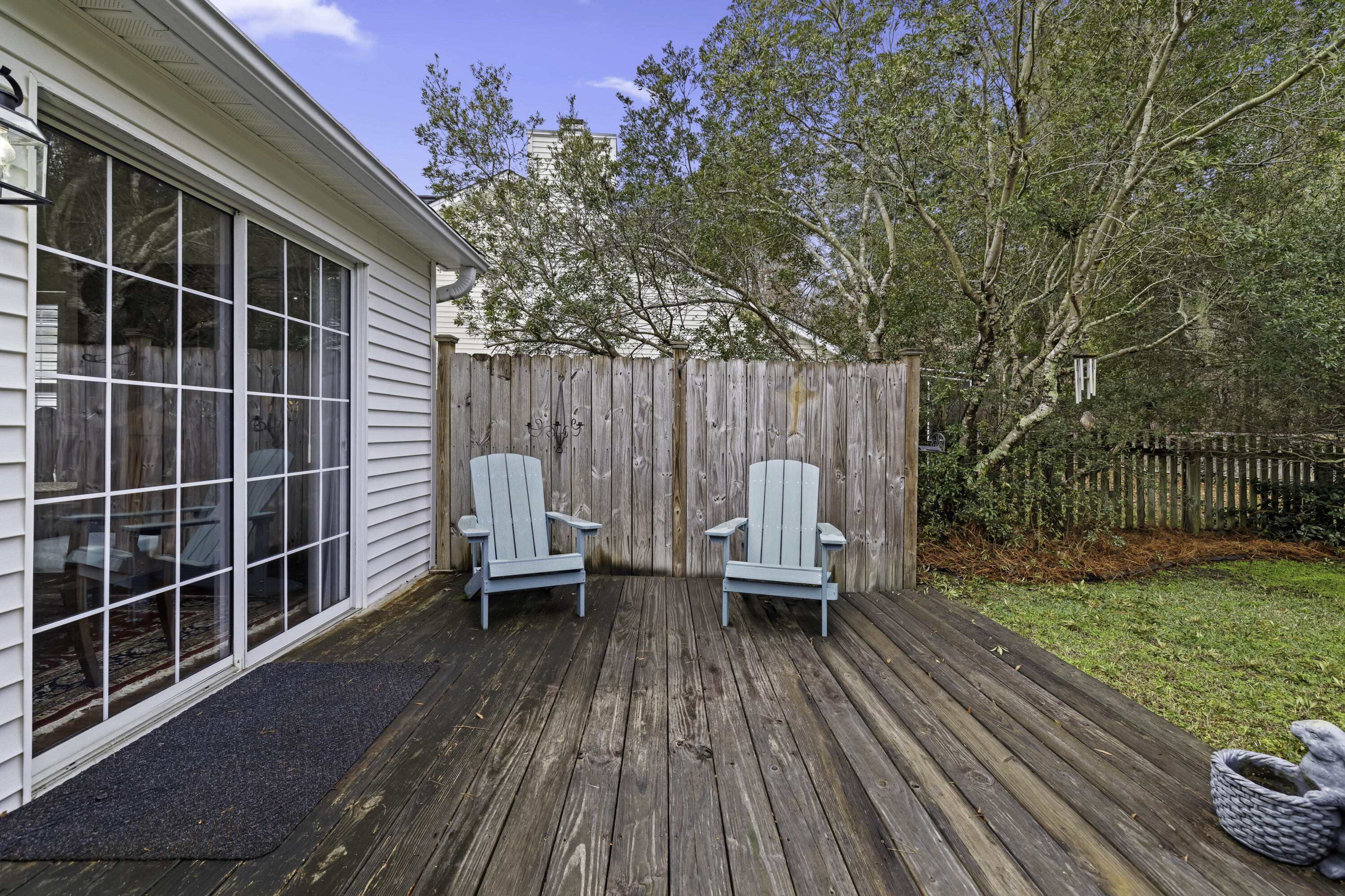 410 Manorwood Lane