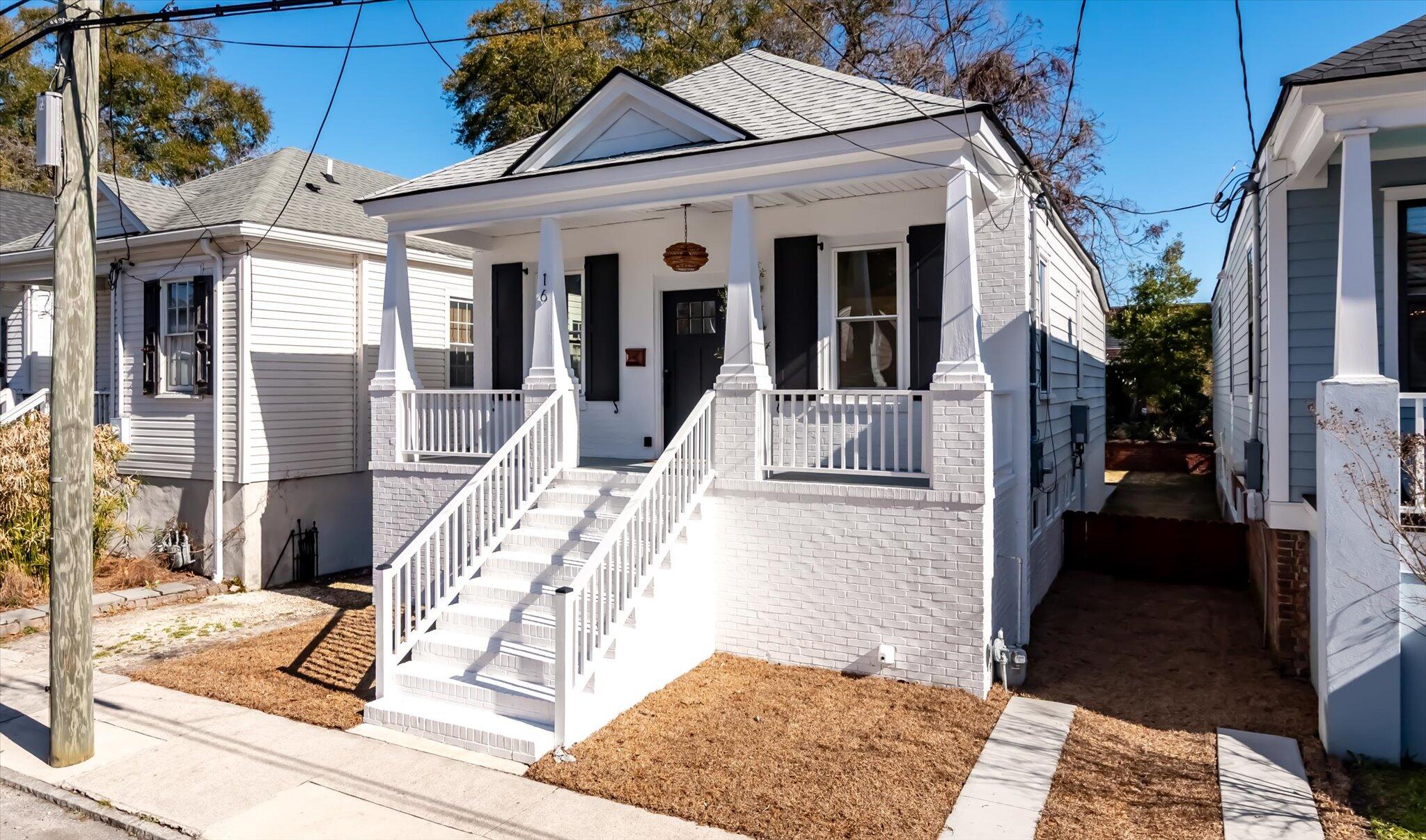 16 N Tracy Street