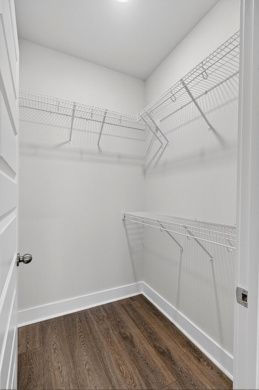 2318 Lenwick Hall Lane
