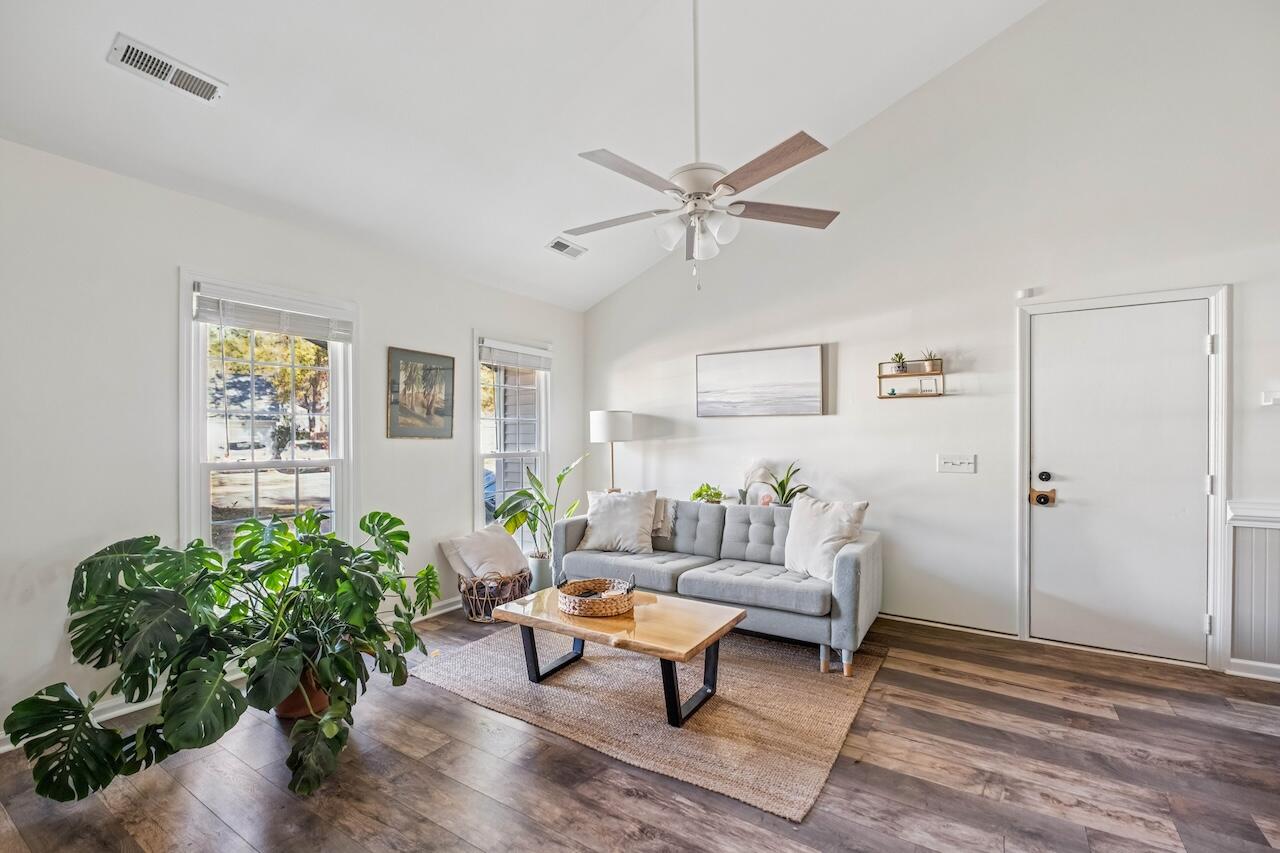 218 Alston Circle