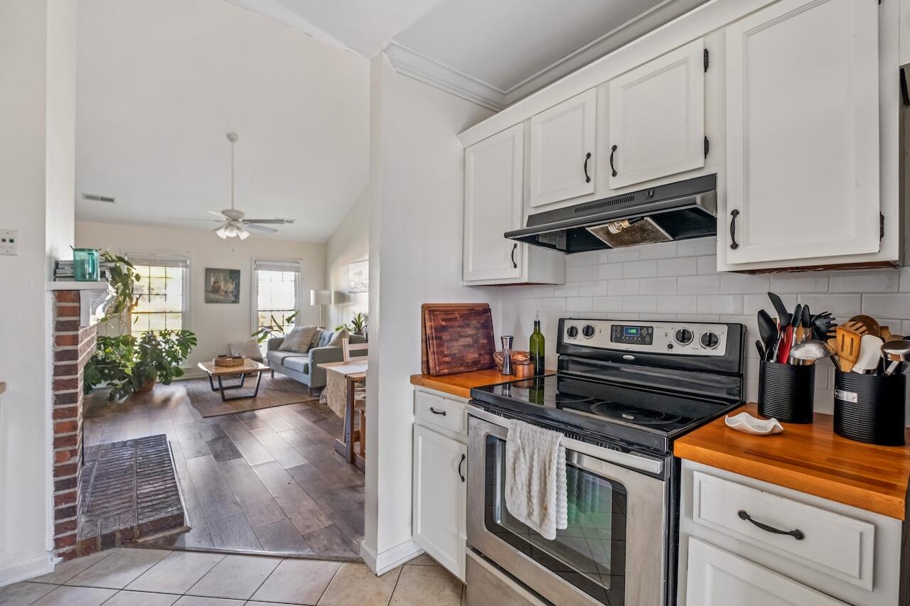 218 Alston Circle