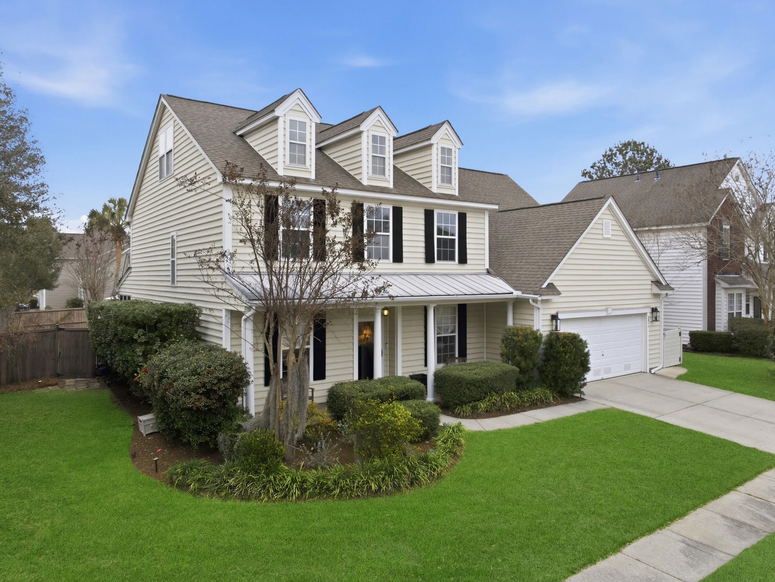 2011 Hammond Drive