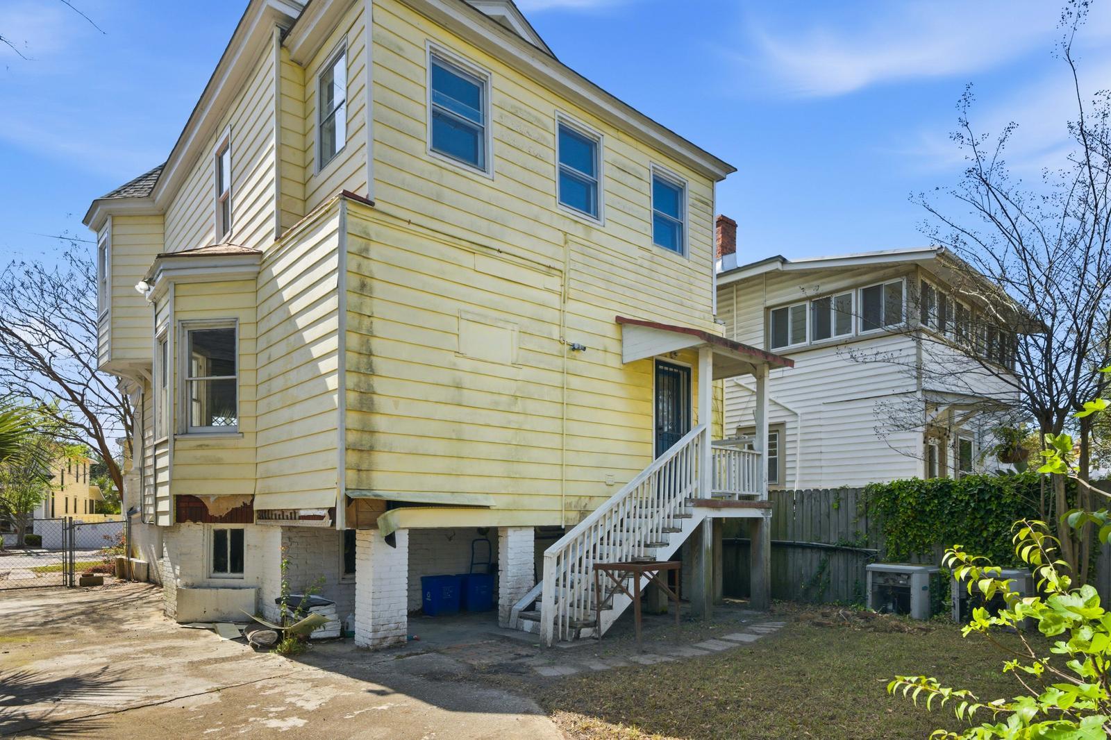 1130 King Street