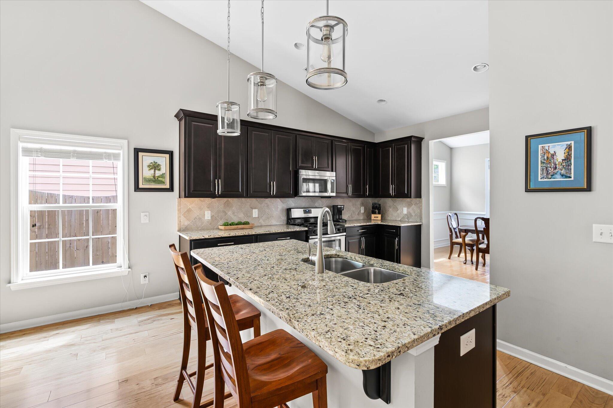 537 Nelliefield Trail