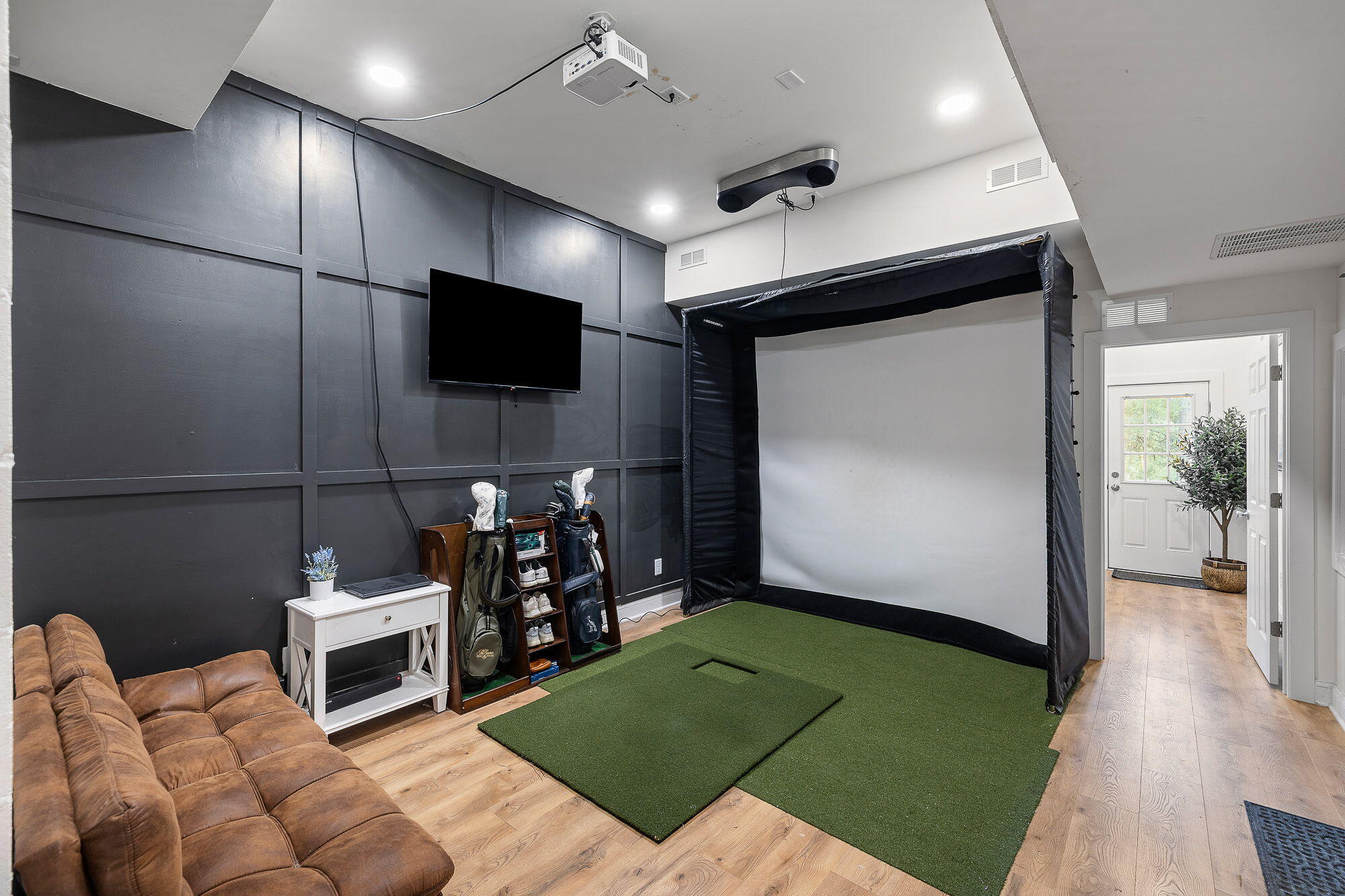 4882 Sound View Drive