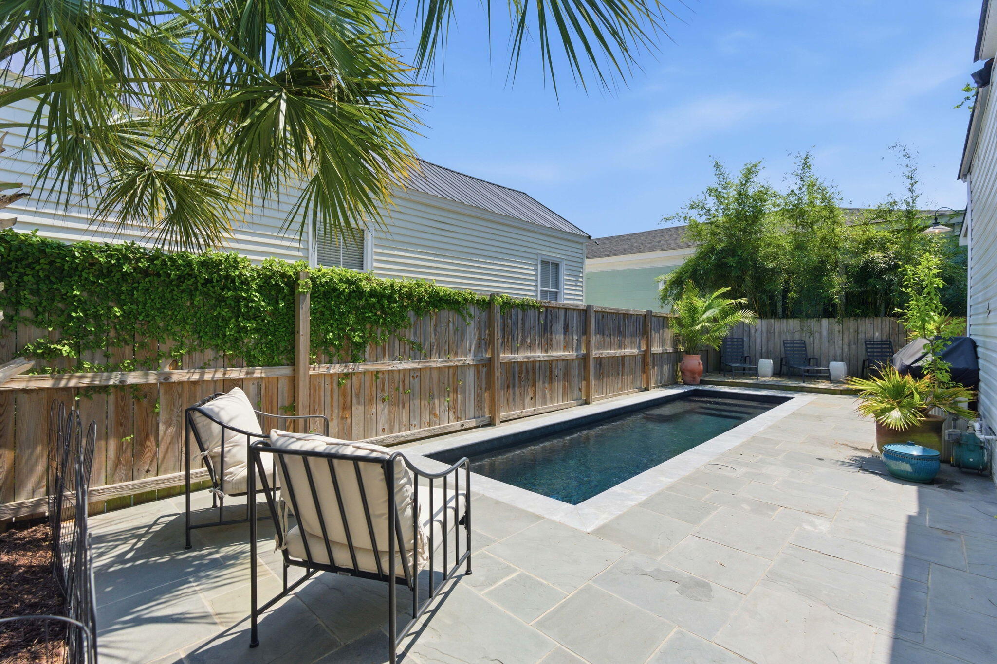 35 Moultrie Street