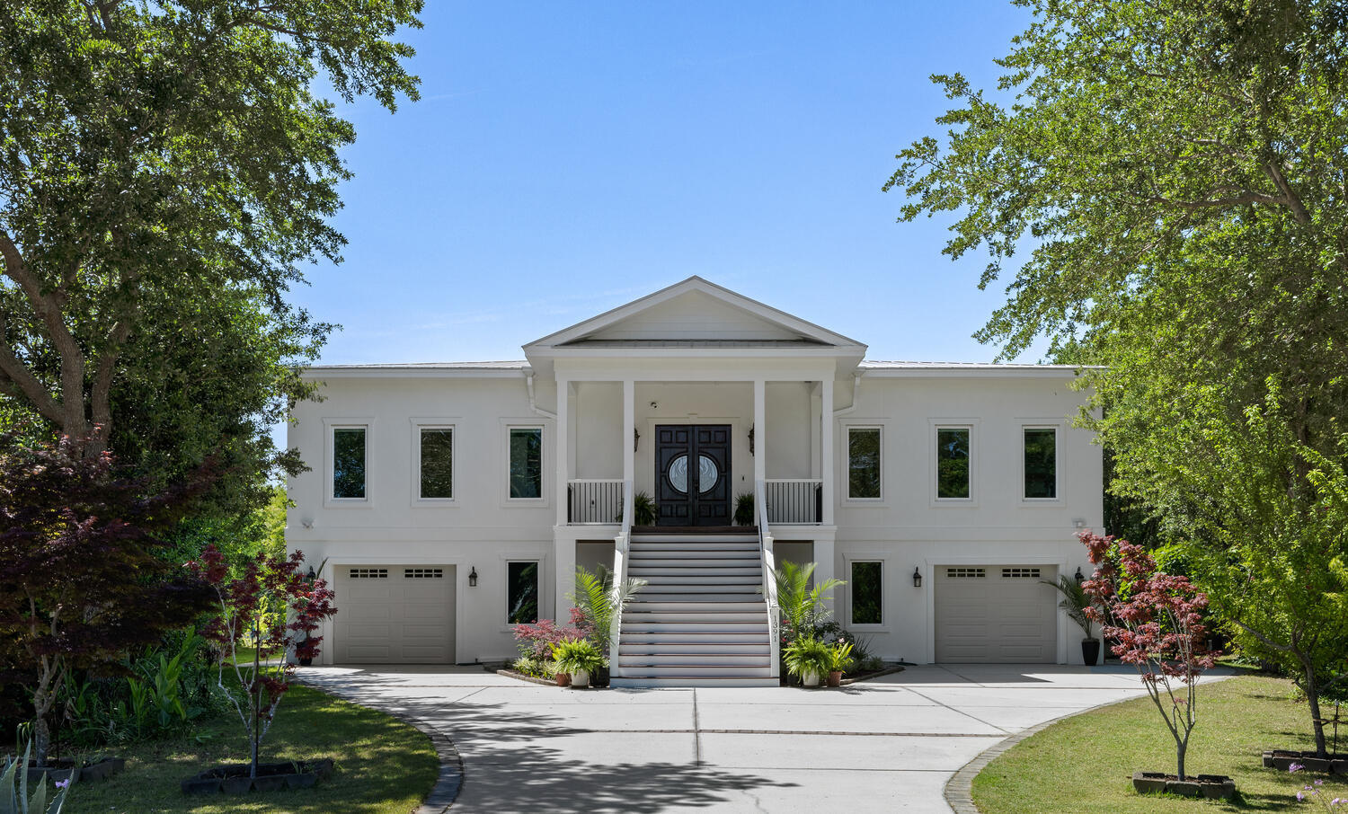 1391 Royston Road