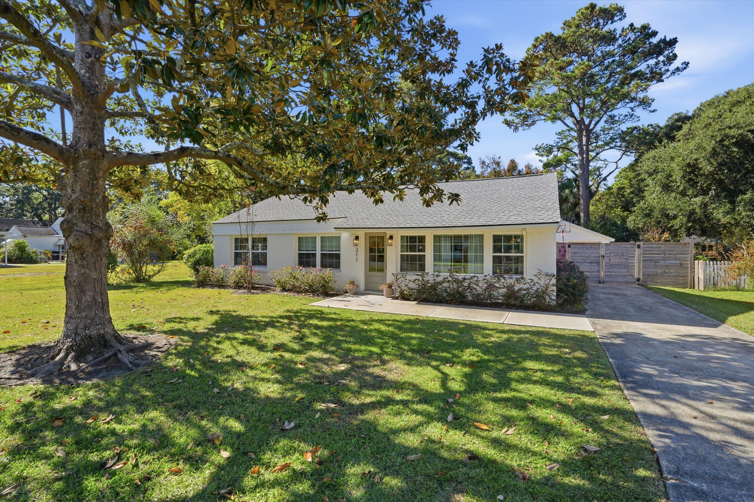 311 Lamont Road