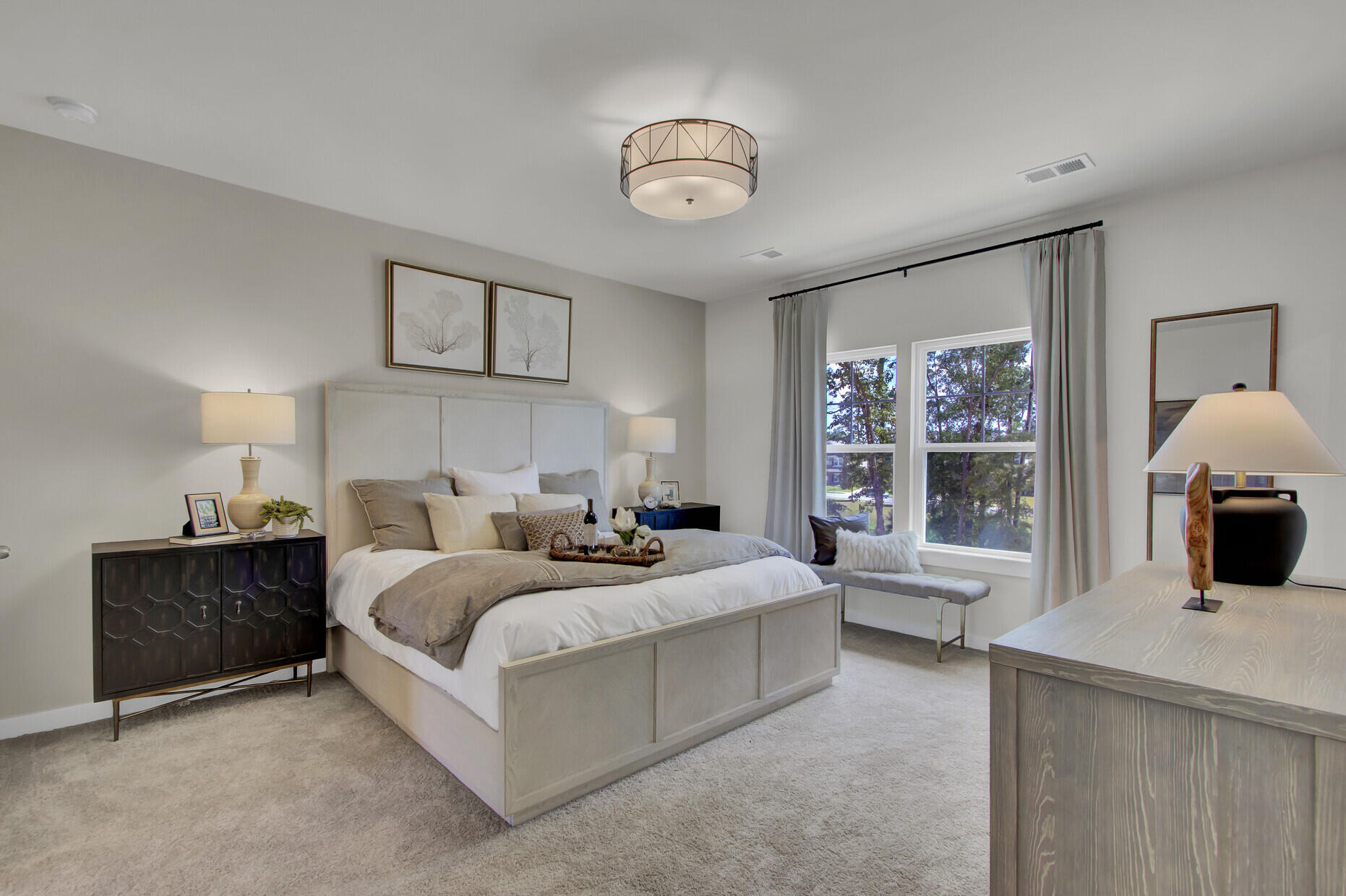 469 Caledon Court