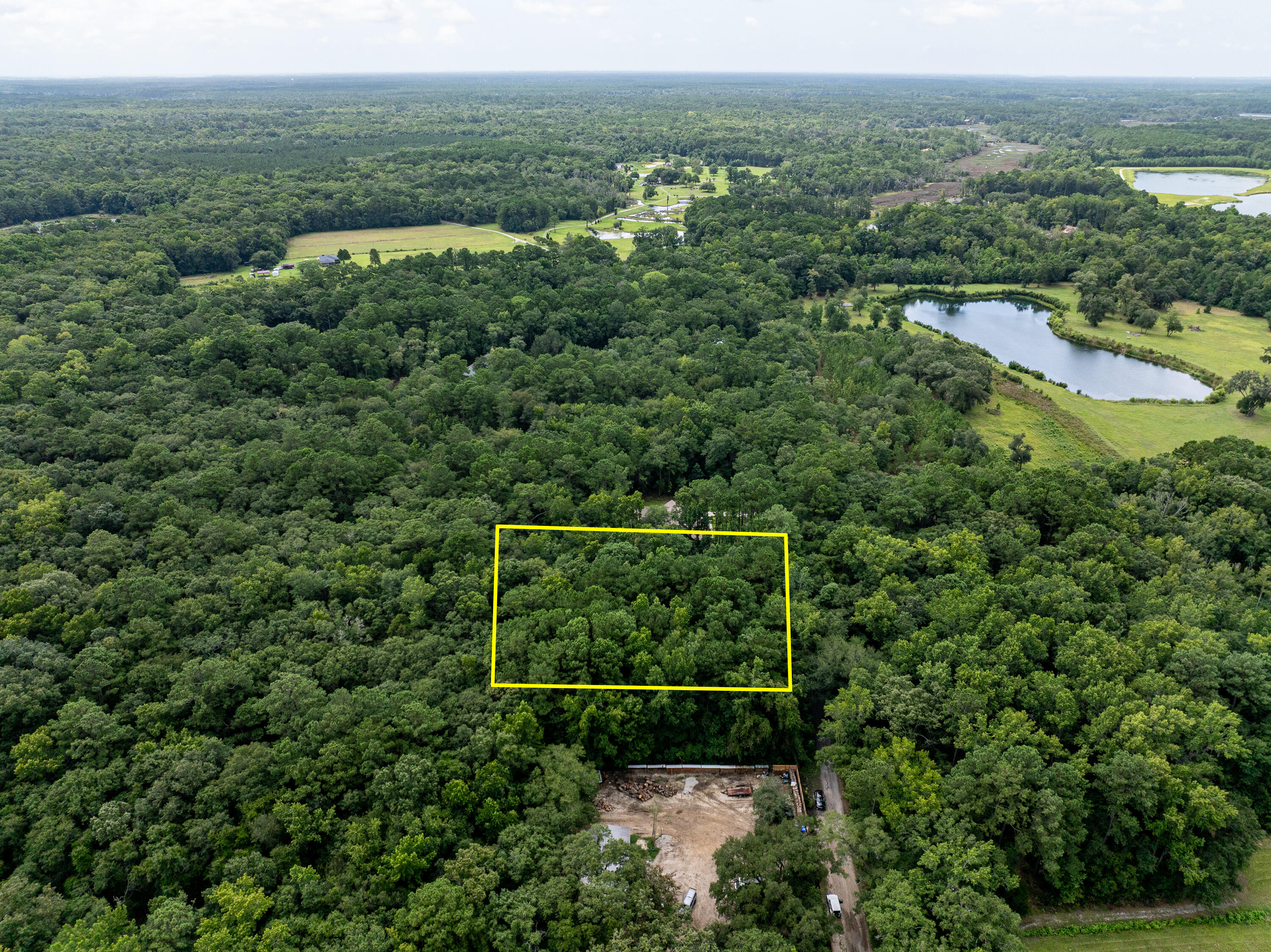 00 Corbetts Alley Lot 14