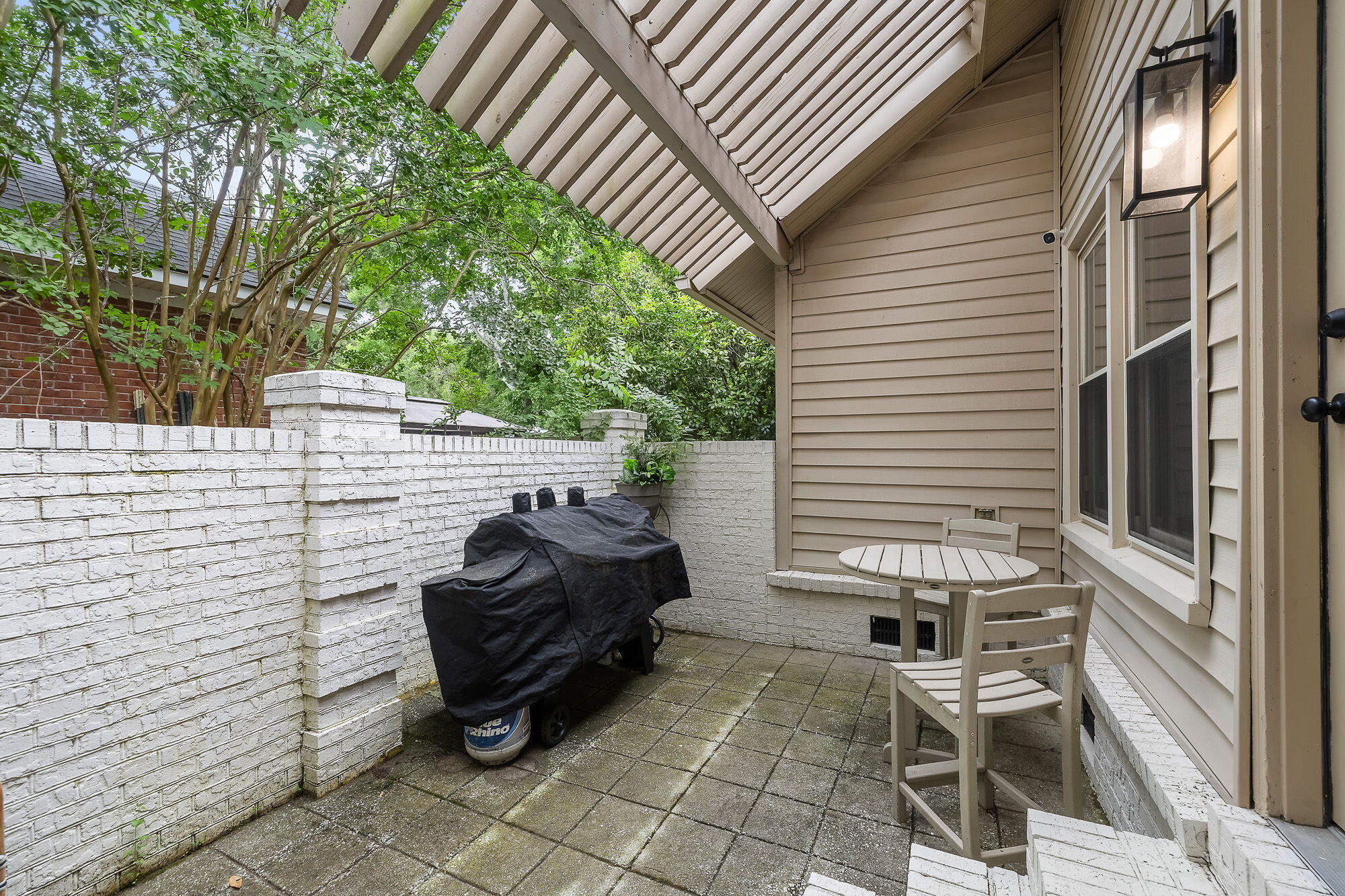 2363 Eades Lane
