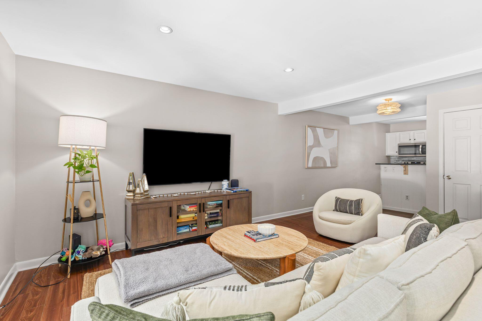 166 Heritage Circle # 1 Unit: L-1