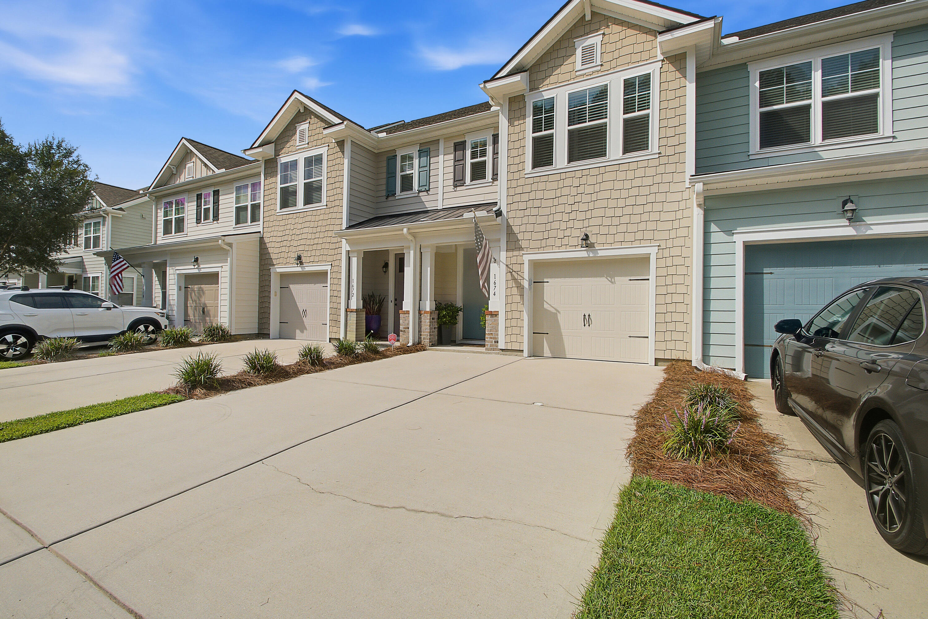 1674 Bridwell Lane
