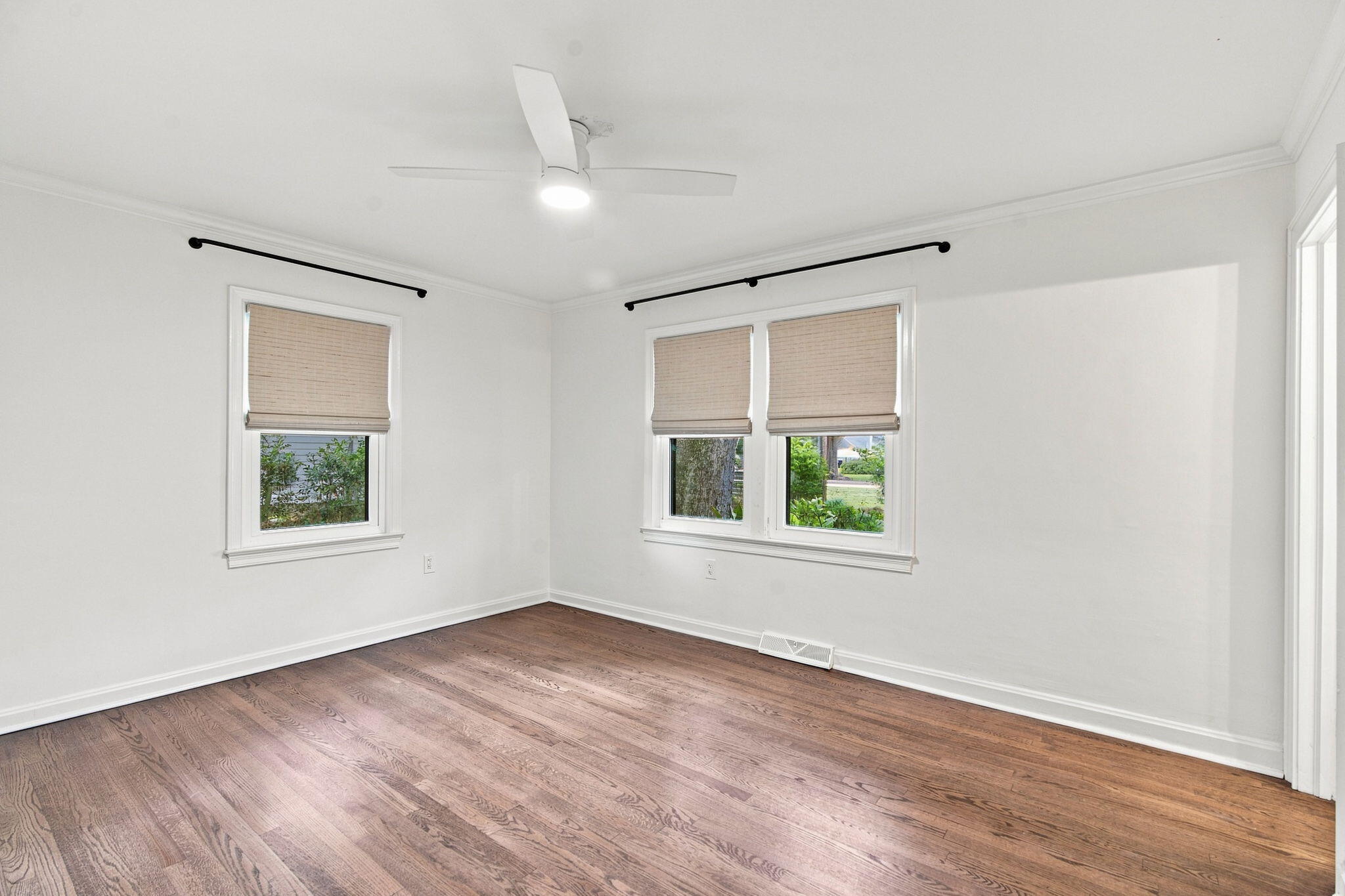 630 W Oak Forest Drive