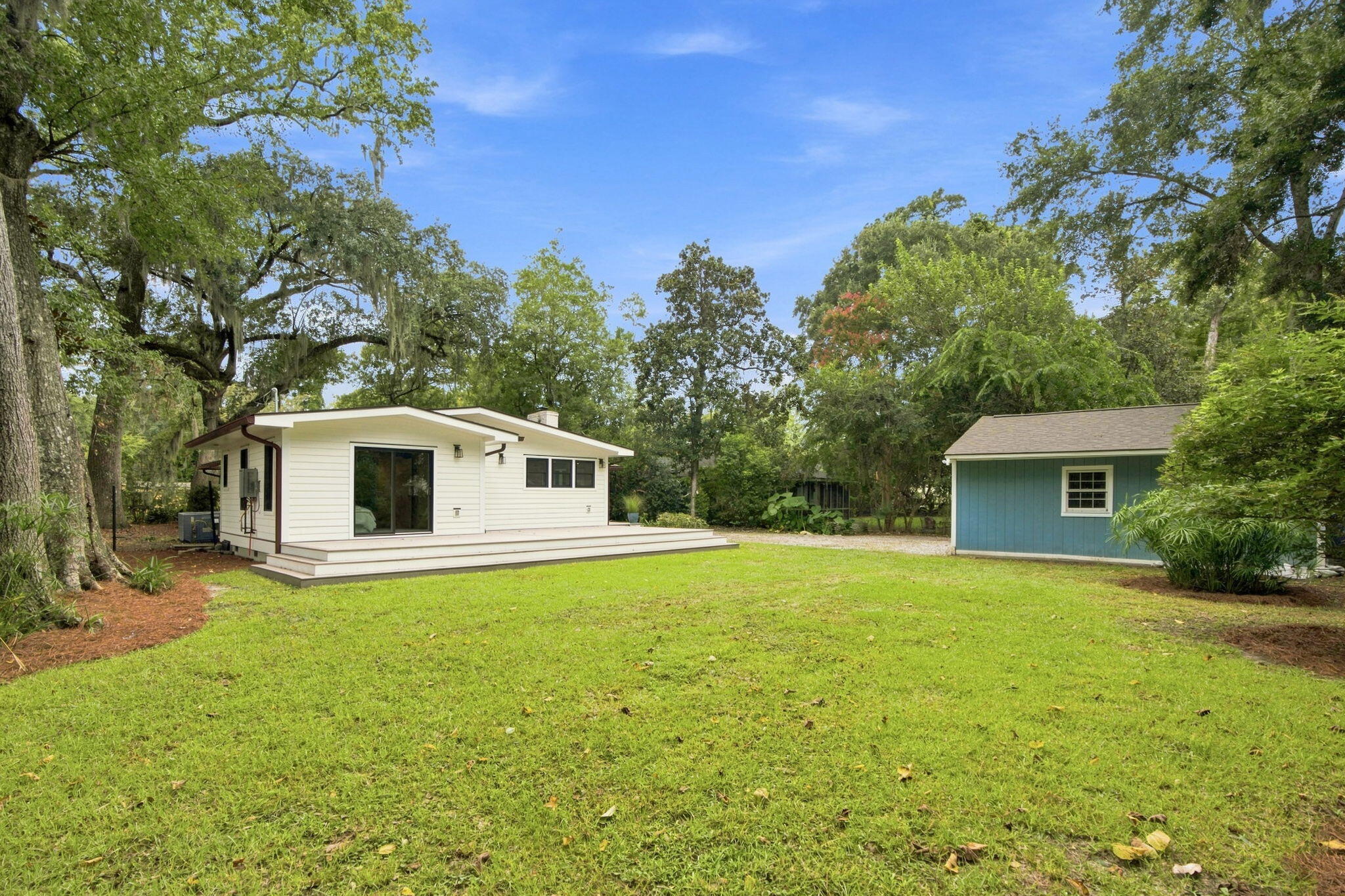 630 W Oak Forest Drive