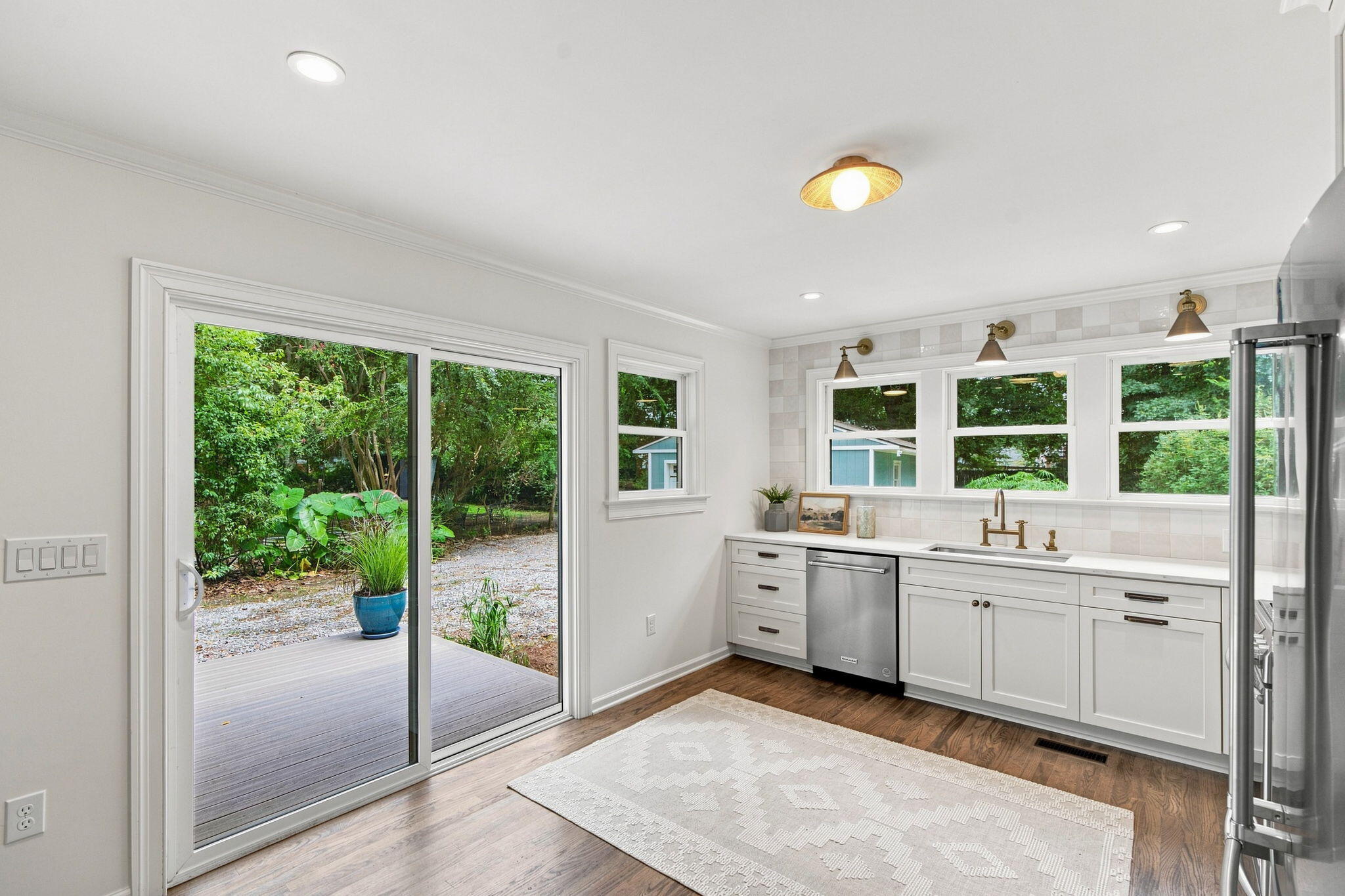 630 W Oak Forest Drive