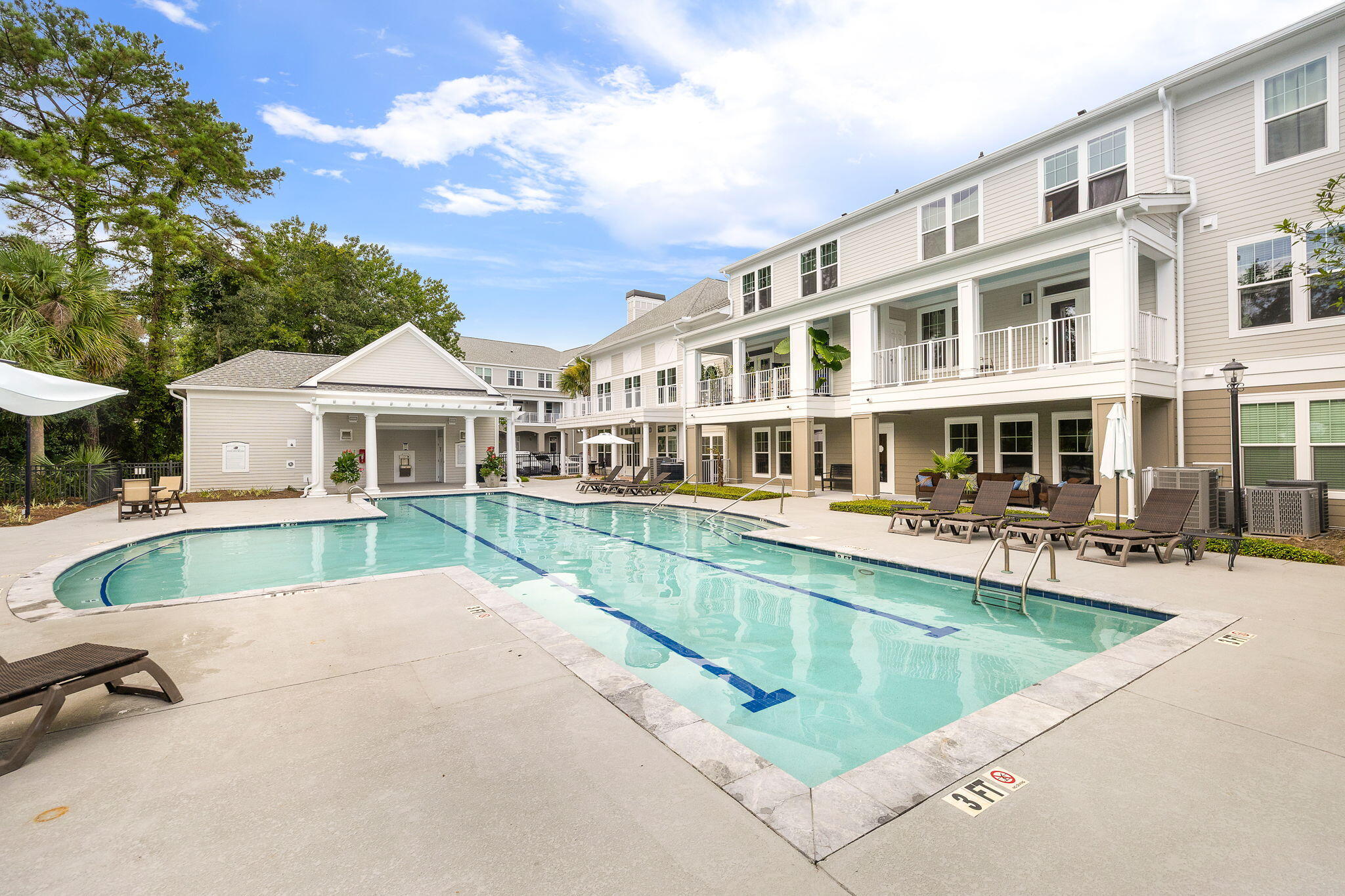 130 River Landing Drive # 6102