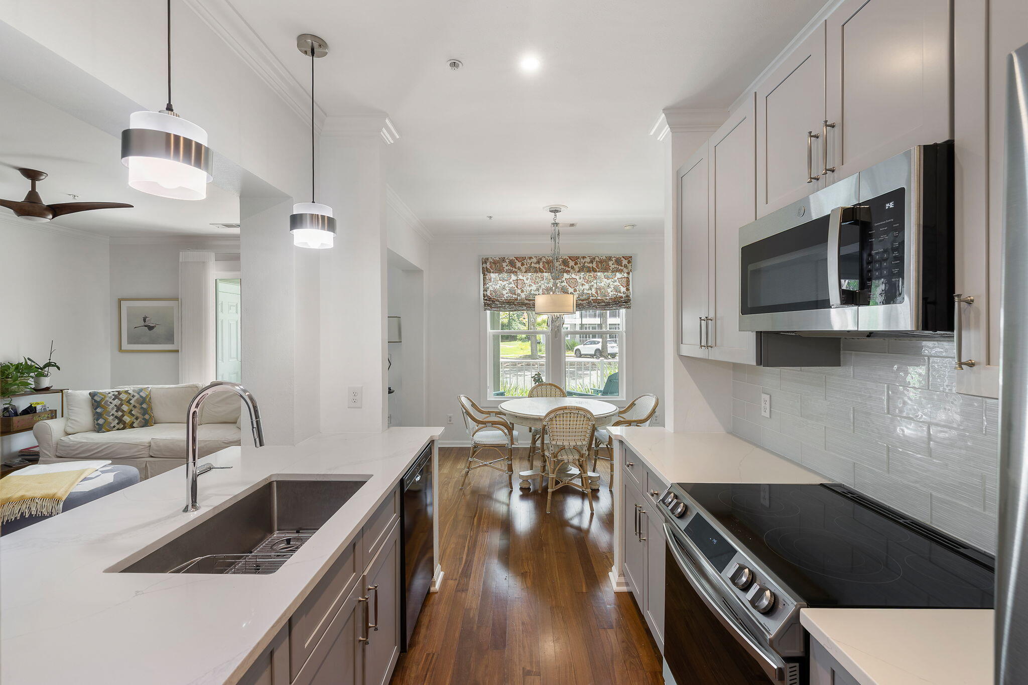 130 River Landing Drive # 6102