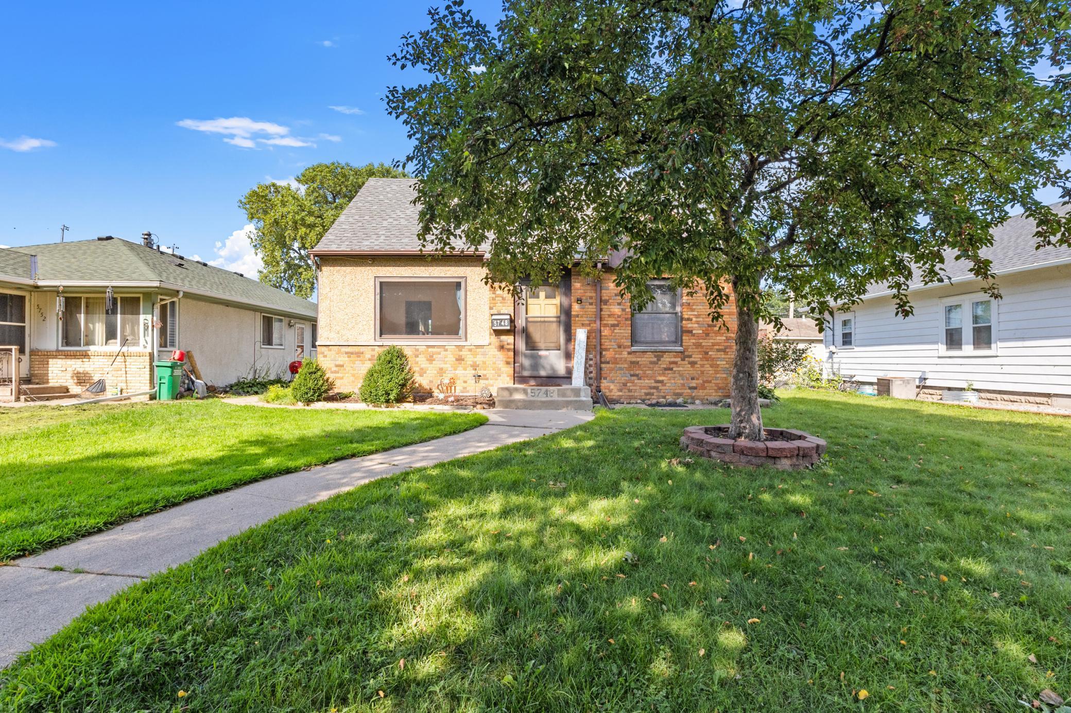 Morris Park Bungalow photo