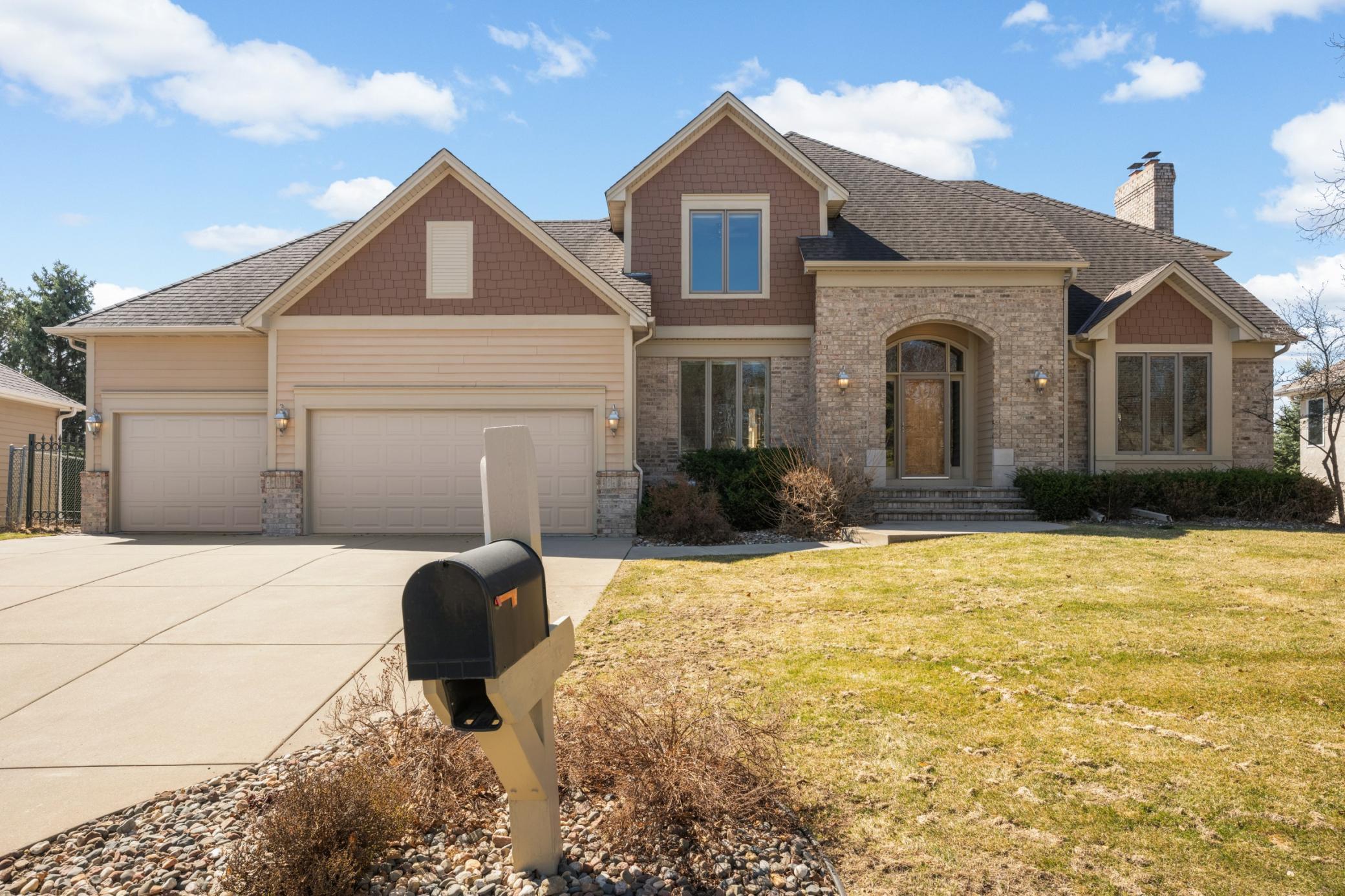 Move in Ready in West Bloomington 