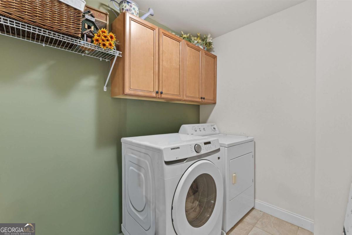 7010 Tree House Way Way