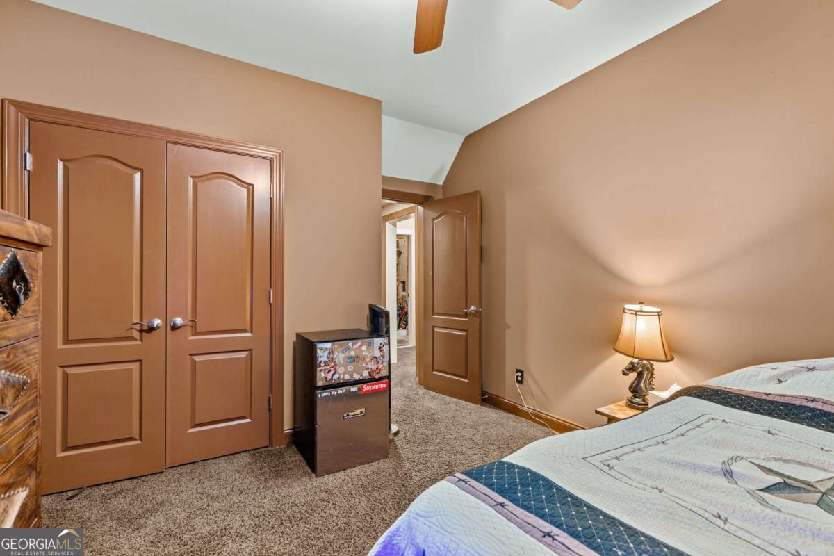 7010 Tree House Way Way