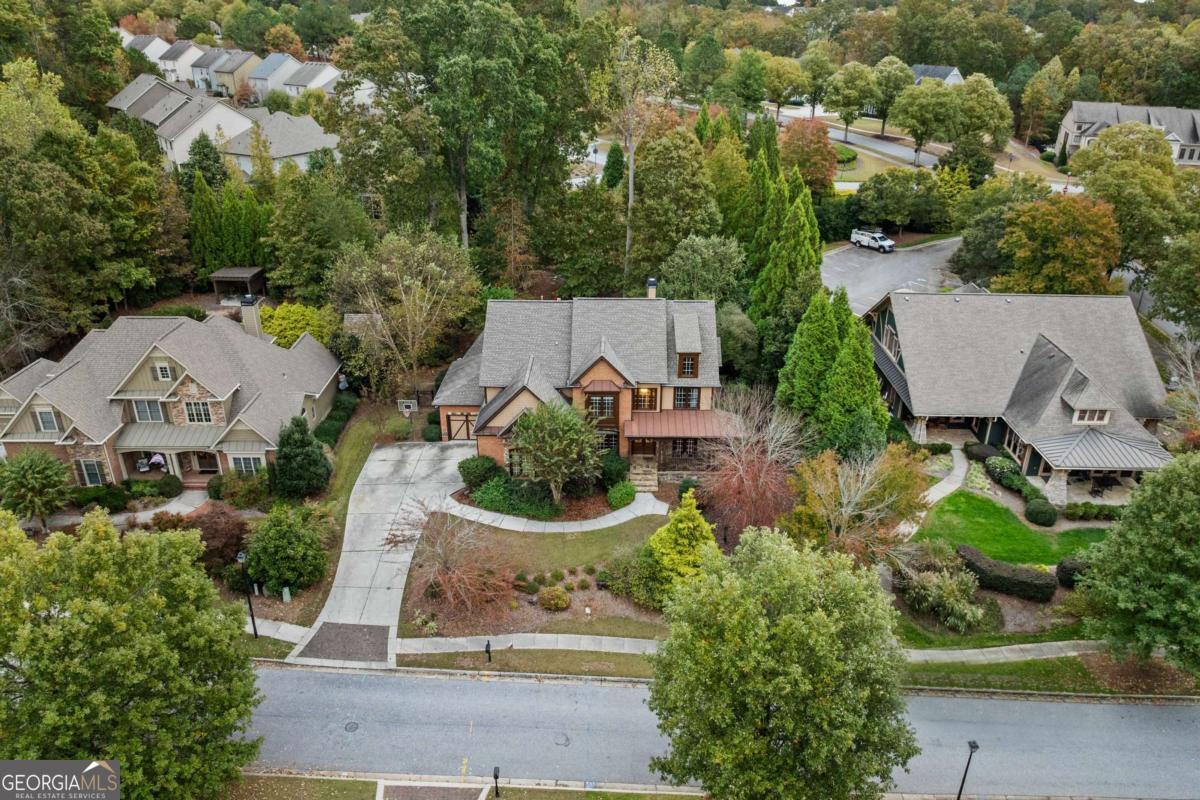 7010 Tree House Way Way