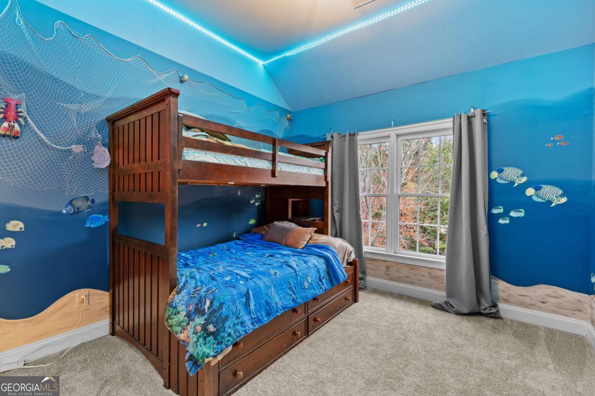 7010 Tree House Way Way