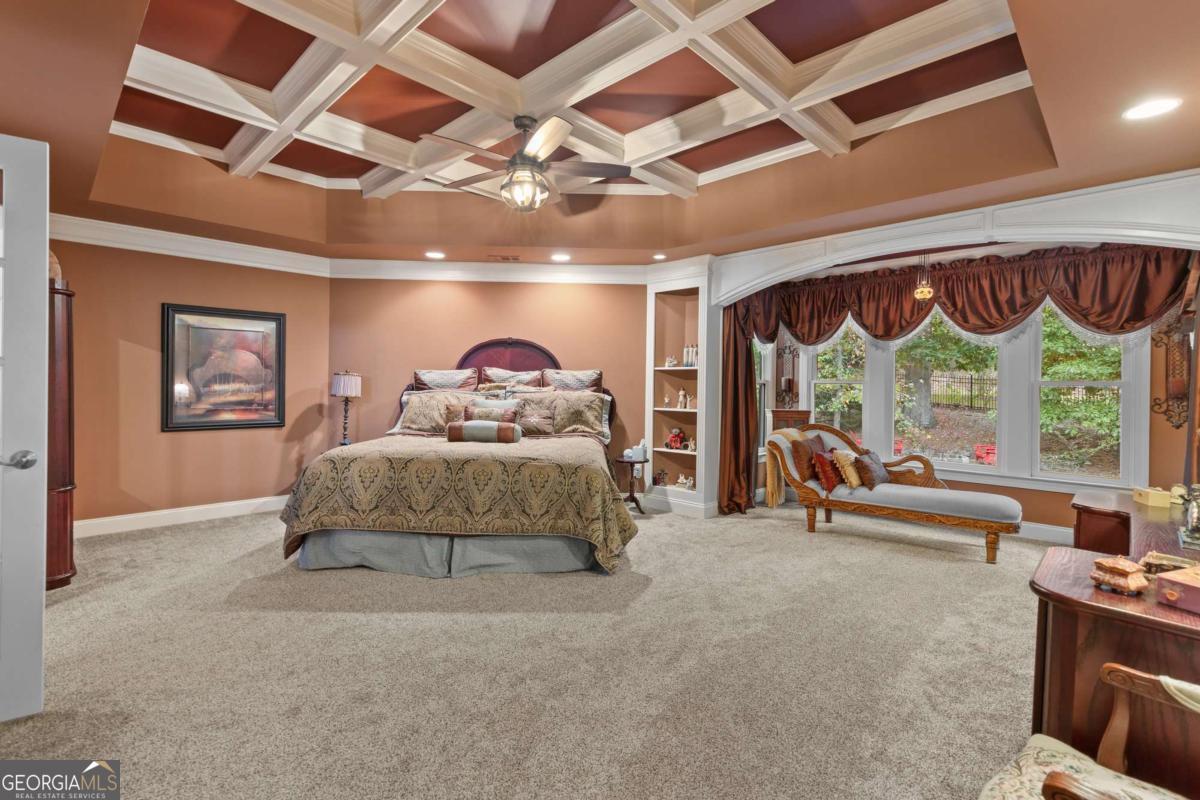 7010 Tree House Way Way