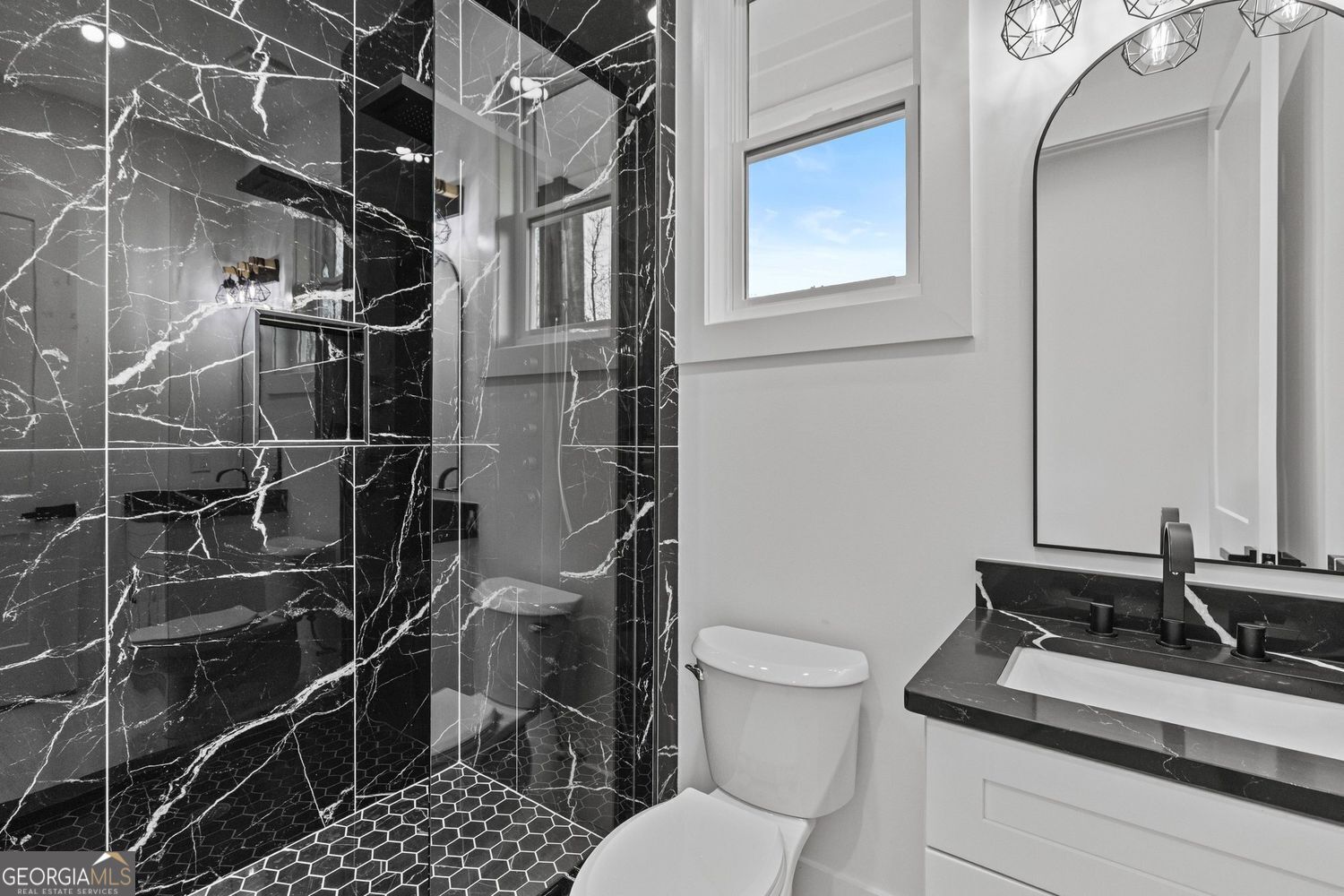 127 Tanners Bridge Road