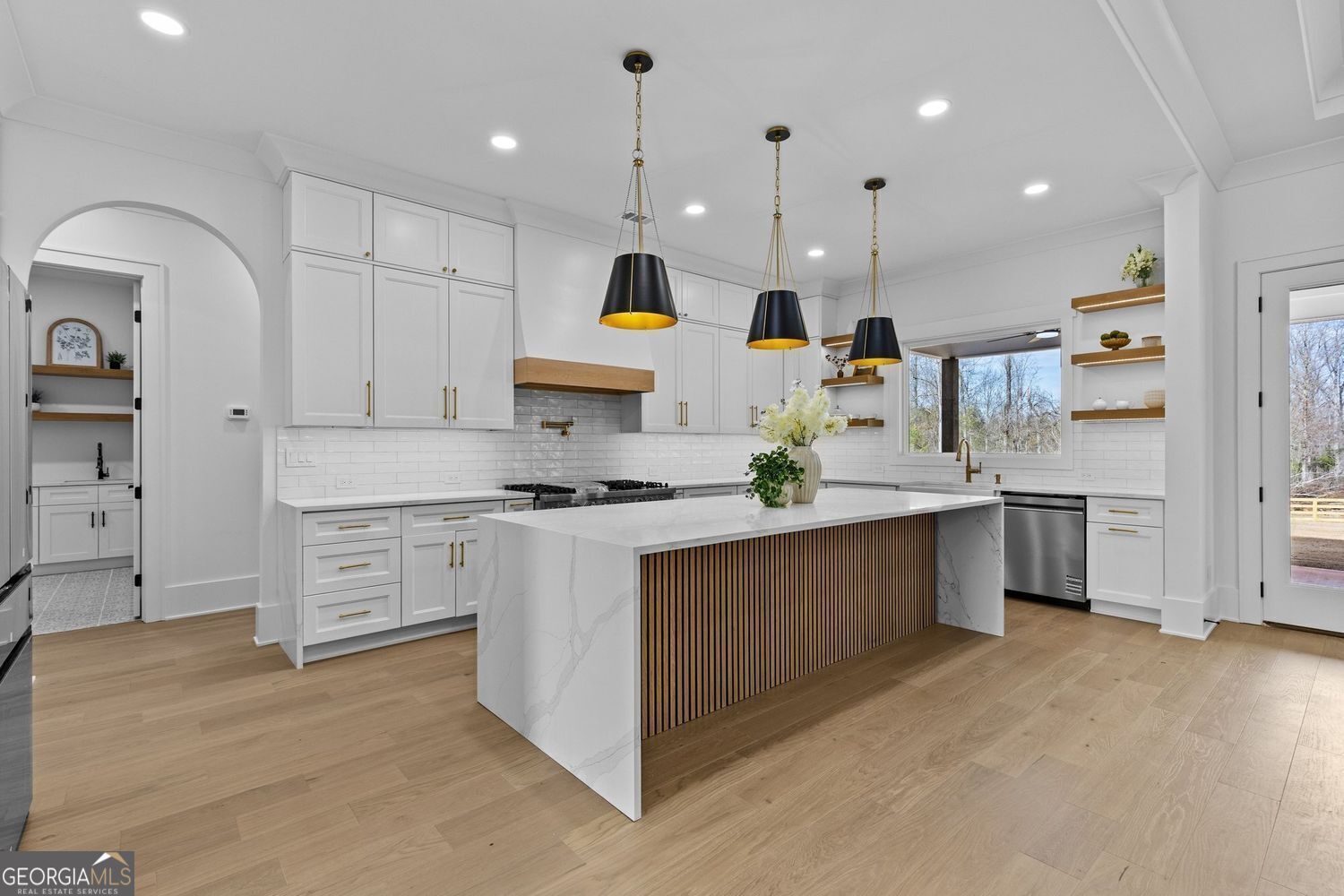 127 Tanners Bridge Road