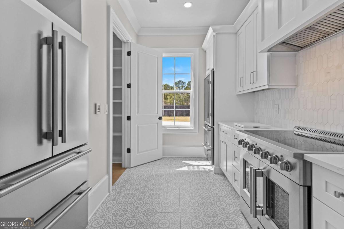 2355 Luke Edwards Road