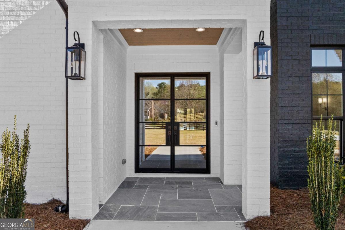 2355 Luke Edwards Road