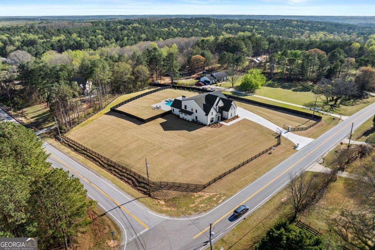 2355 Luke Edwards Road