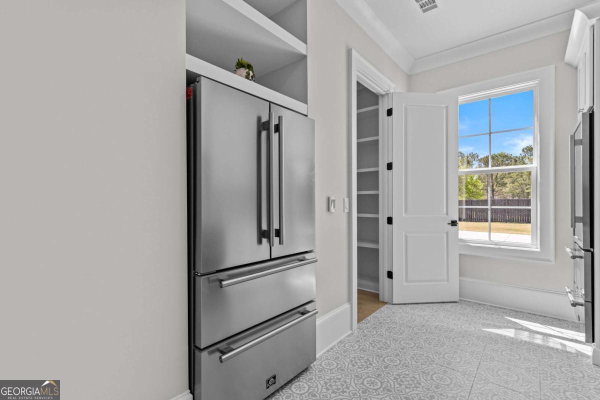 2355 Luke Edwards Road