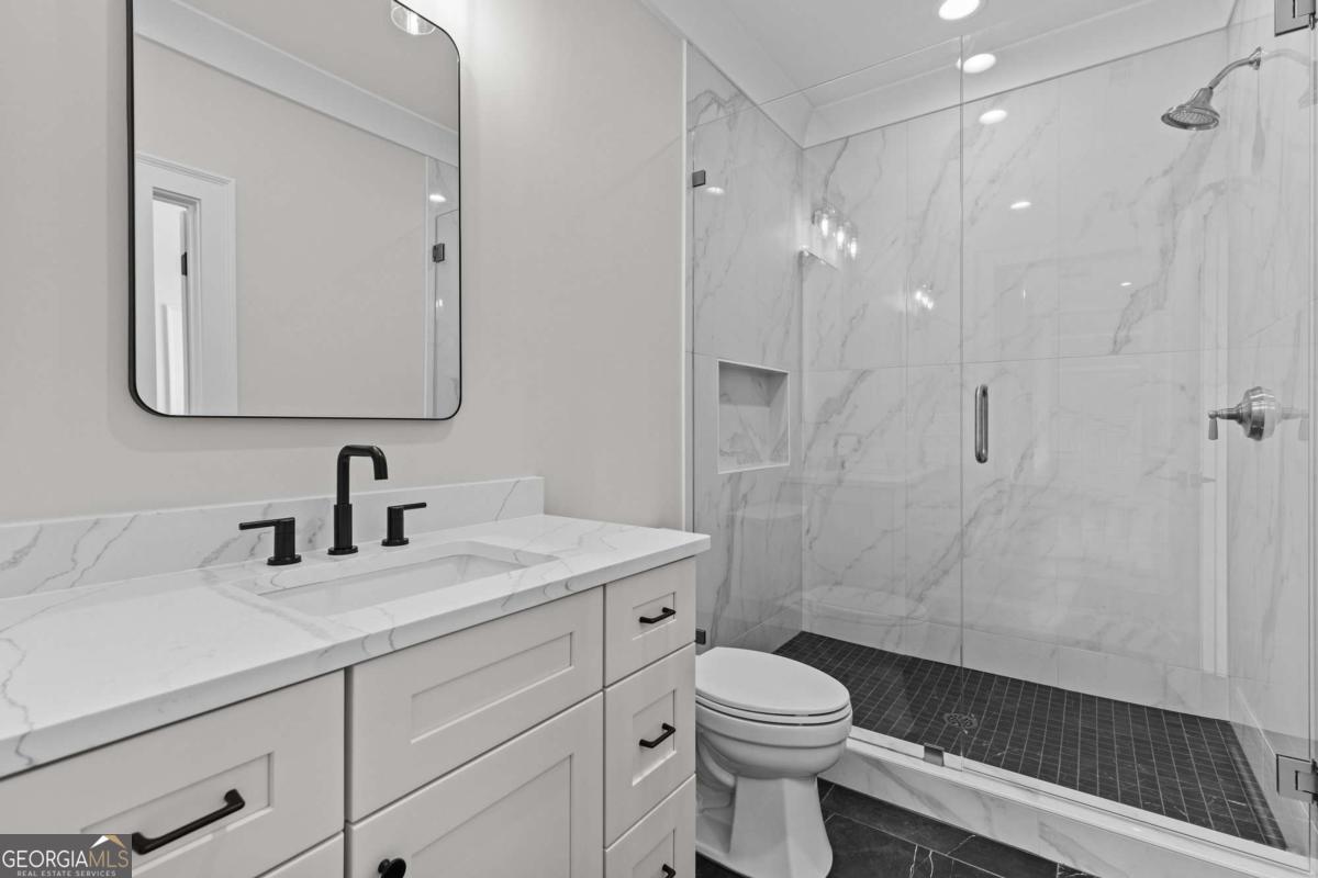 2355 Luke Edwards Road