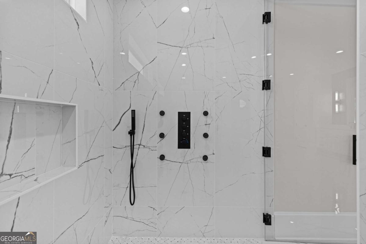 2355 Luke Edwards Road