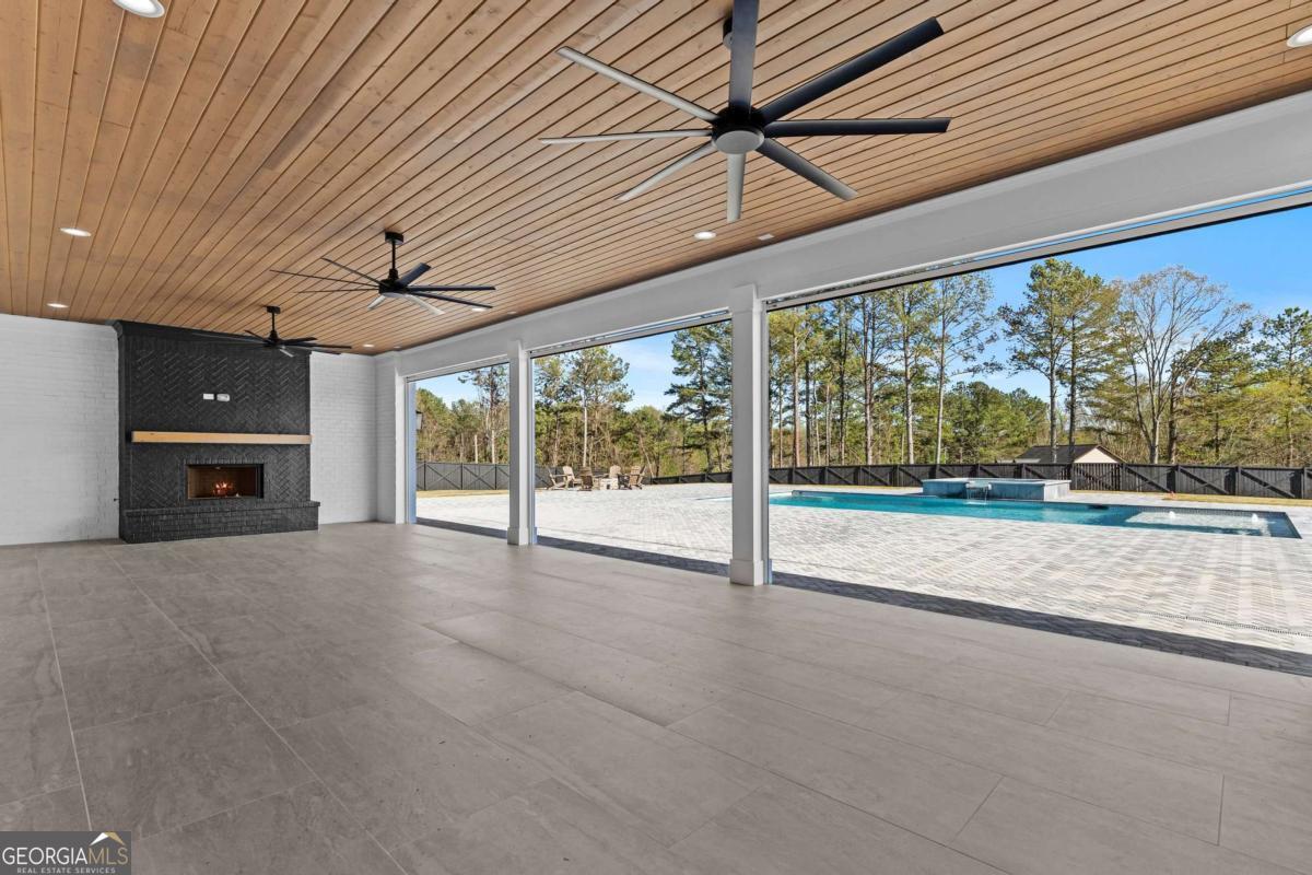 2355 Luke Edwards Road