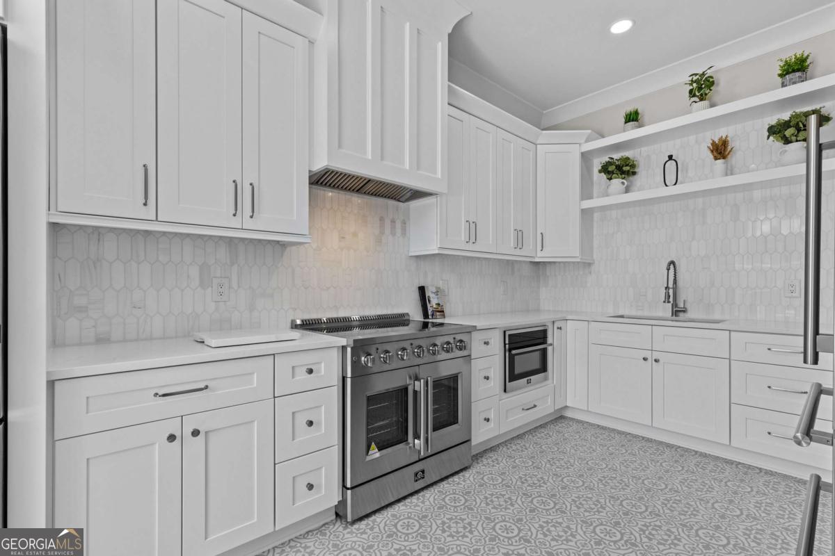 2355 Luke Edwards Road