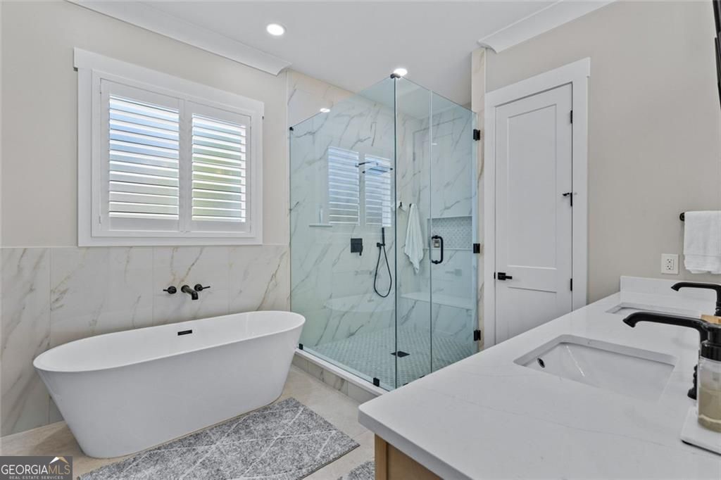 825 Arch Tanner Road