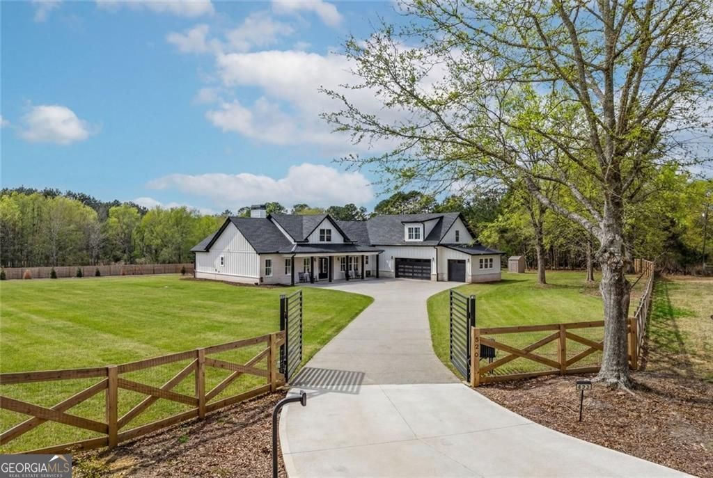 825 Arch Tanner Road