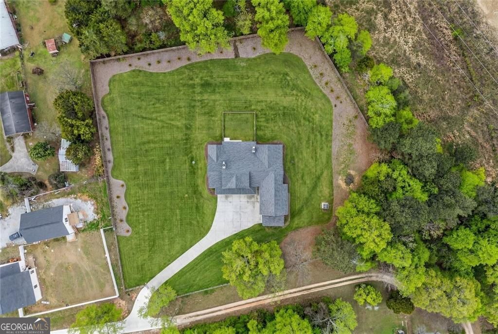 825 Arch Tanner Road