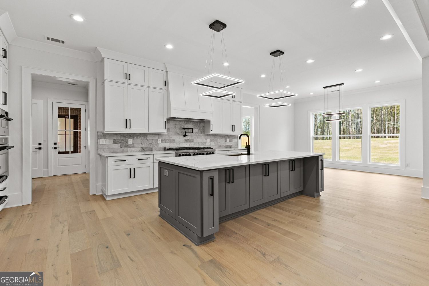 3403 Bold Springs Road NW