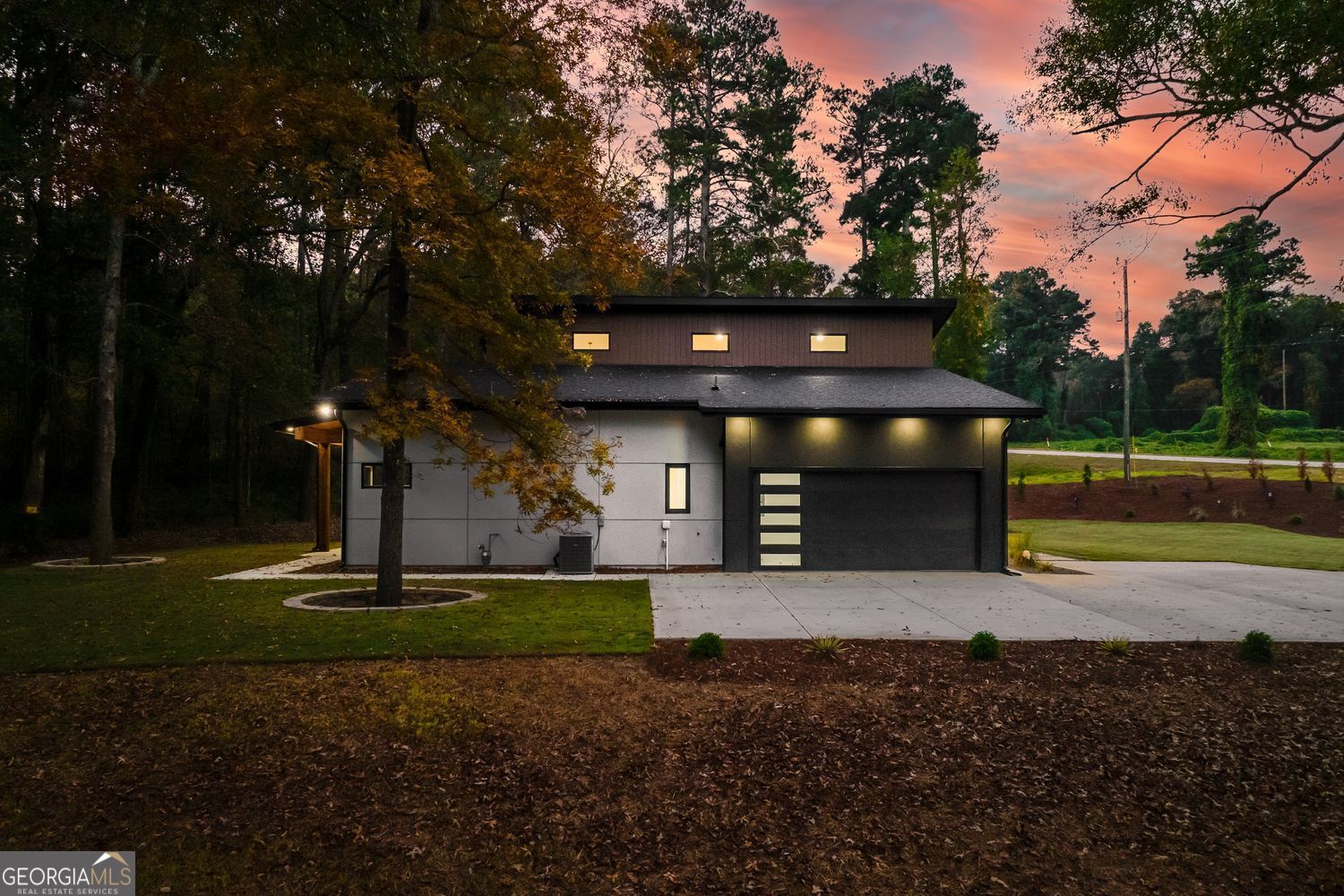 670 Loganville Highway