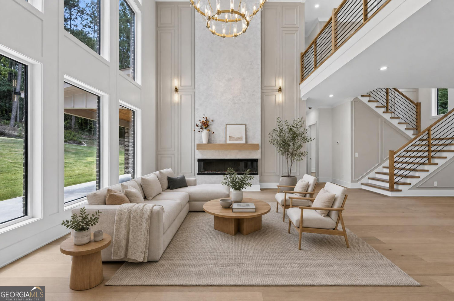 1557 Whitley Road
