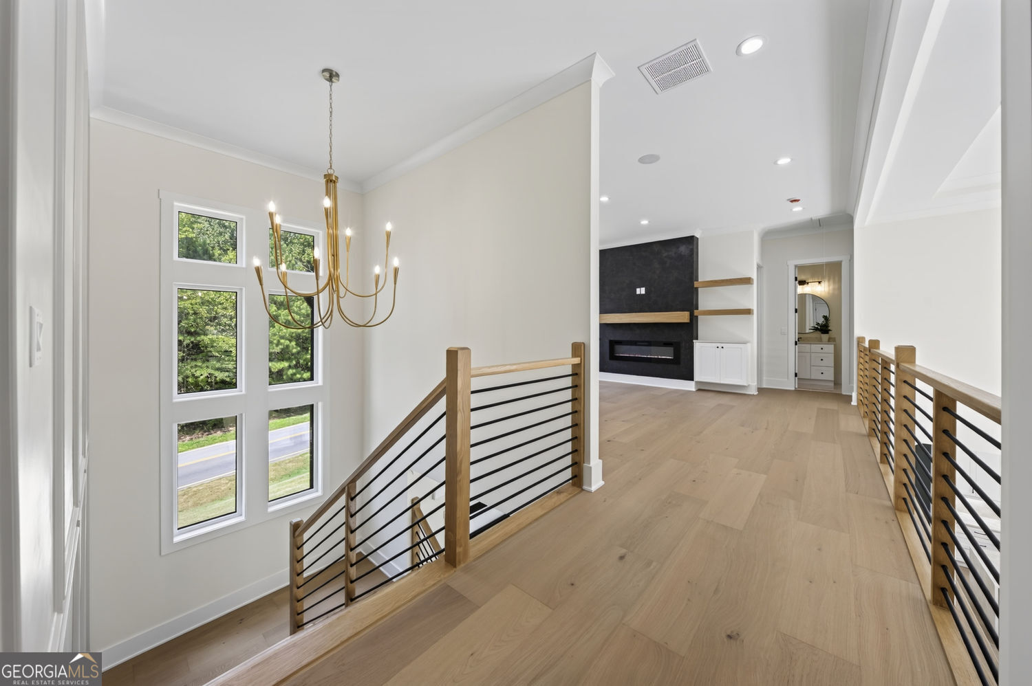 1557 Whitley Road