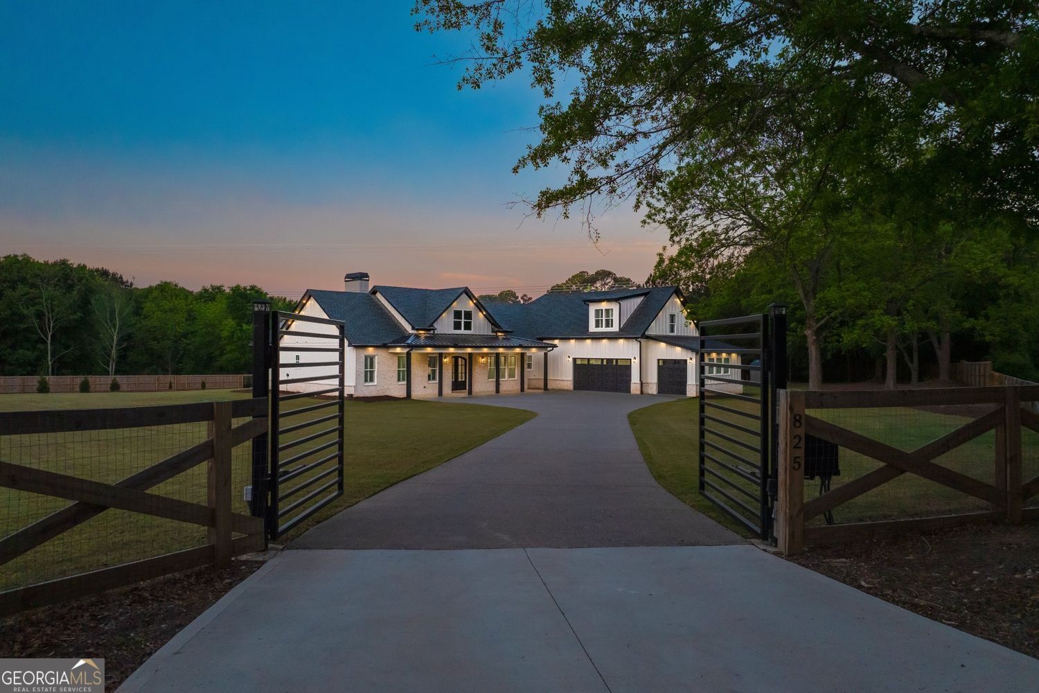 825 Arch Tanner Road