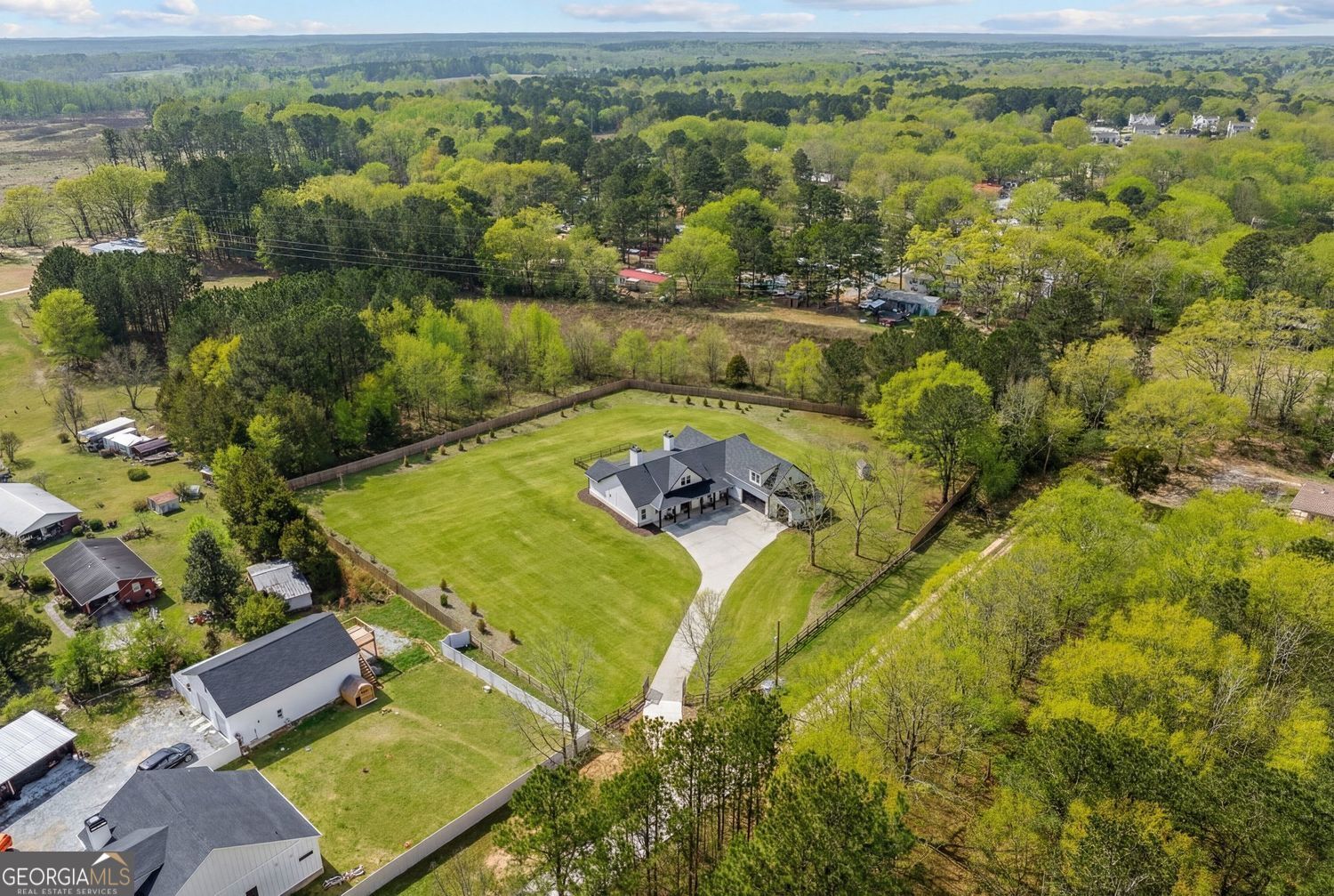 825 Arch Tanner Road