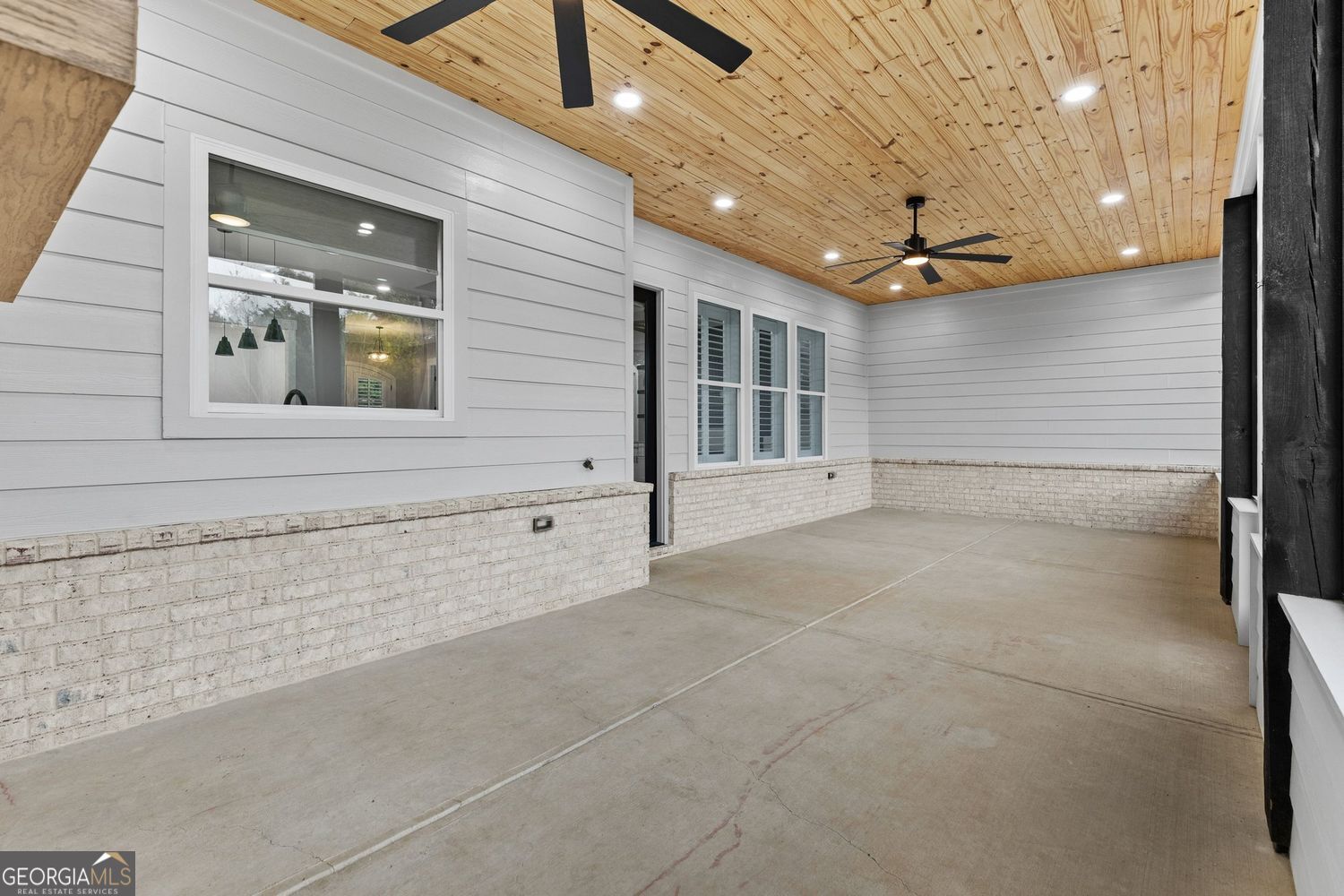 825 Arch Tanner Road